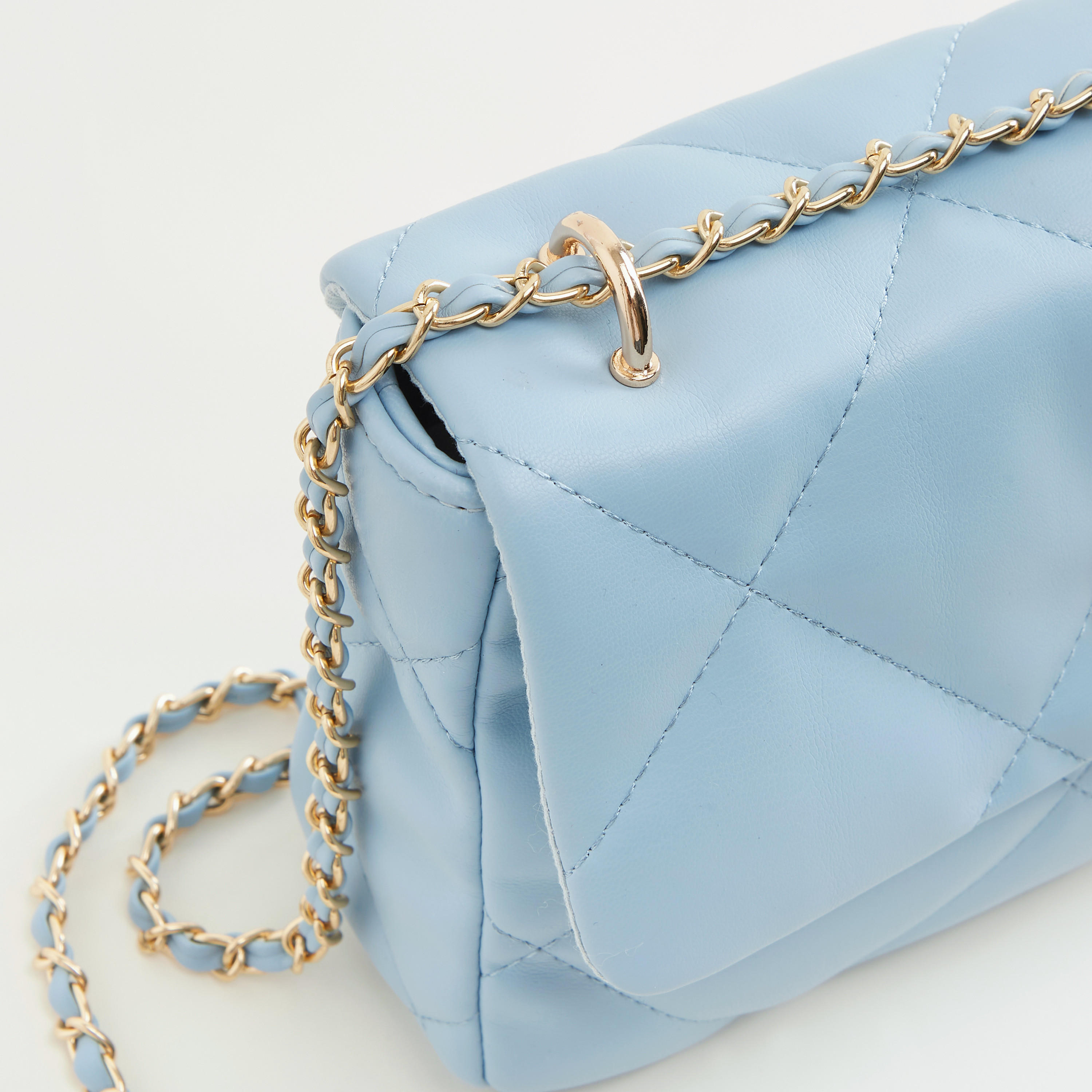 Quilted Crossbody Bag with Chain Link Strap-women-bagsandwallets-handbags-image-4