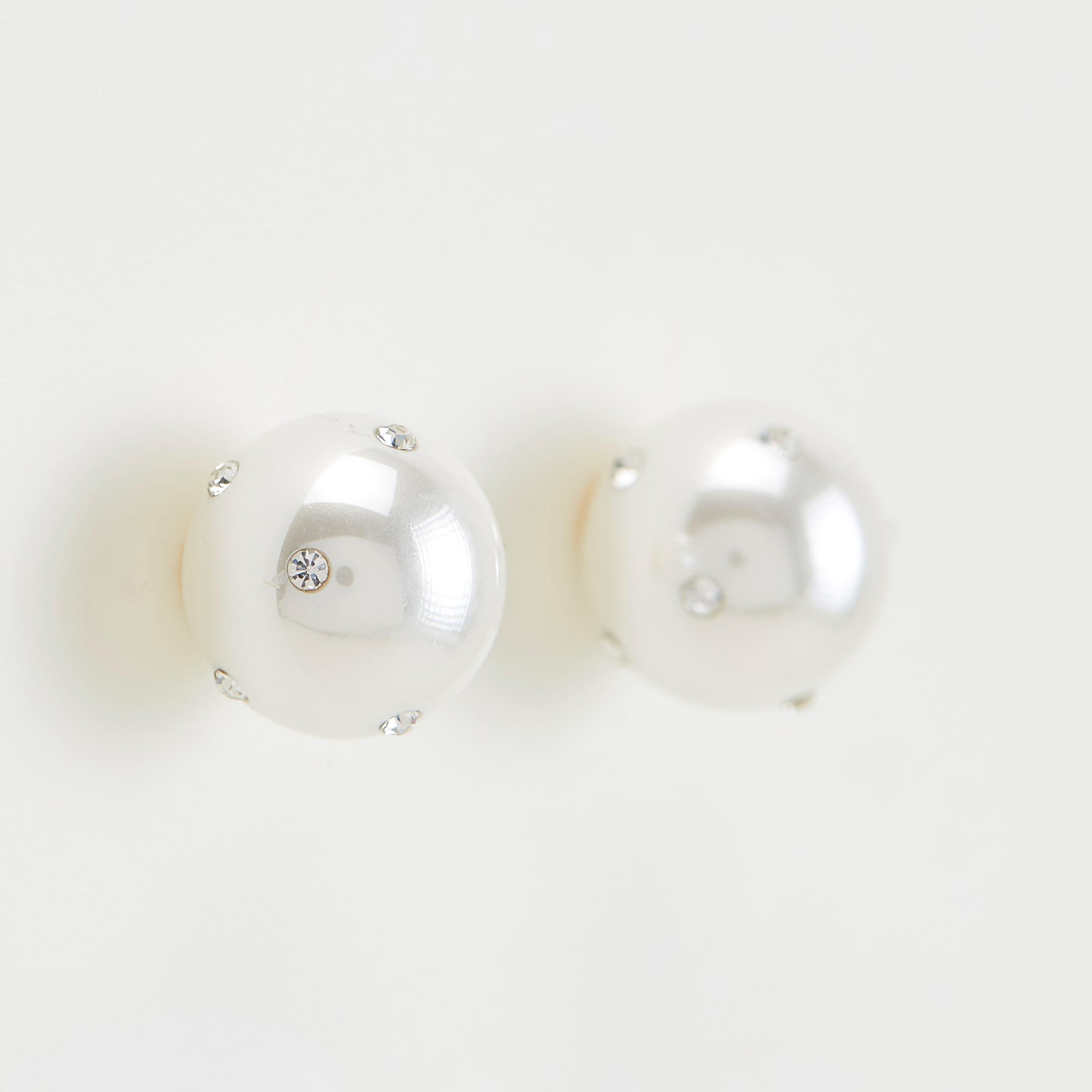 حلقان أزرار كريستال مزيّنة-women-watchesandjewellery-jewellery-earrings-image-5