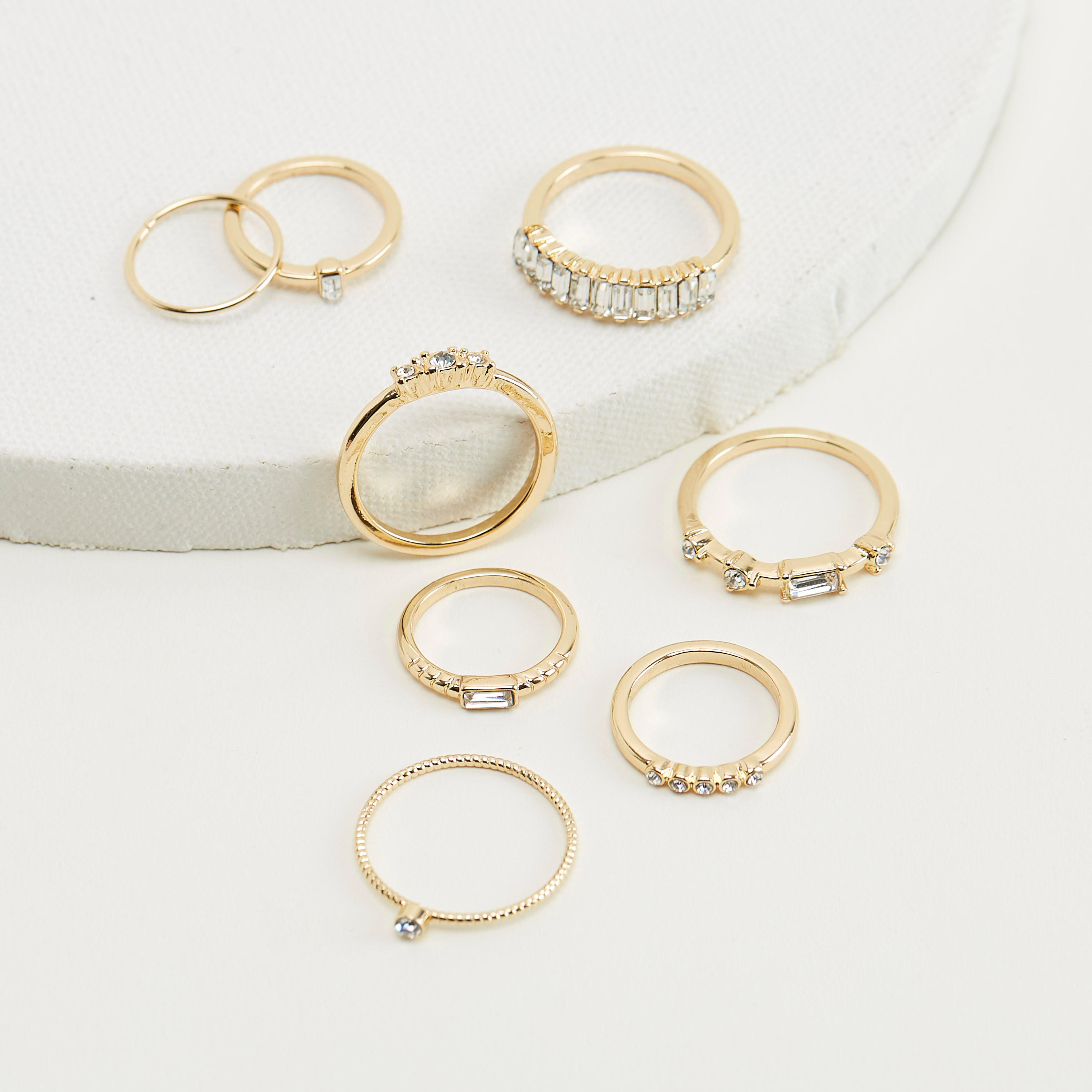 خواتم مزيّنة - طقم من 8-women-watchesandjewellery-jewellery-rings-image-1