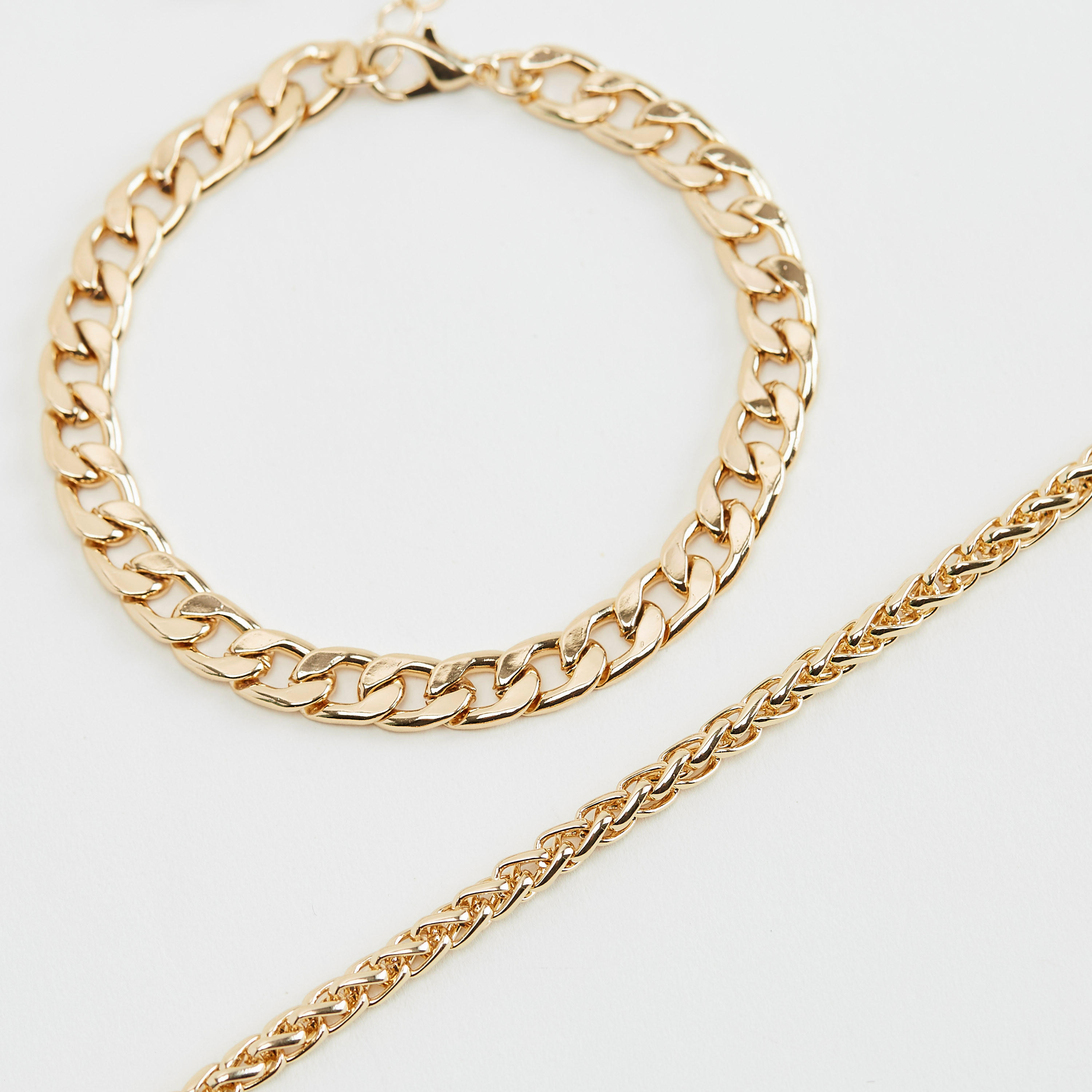 أساور سلسلة مزينة بمشبك إغلاق - طقم من 2-women-watchesandjewellery-jewellery-banglesandbracelets-image-2