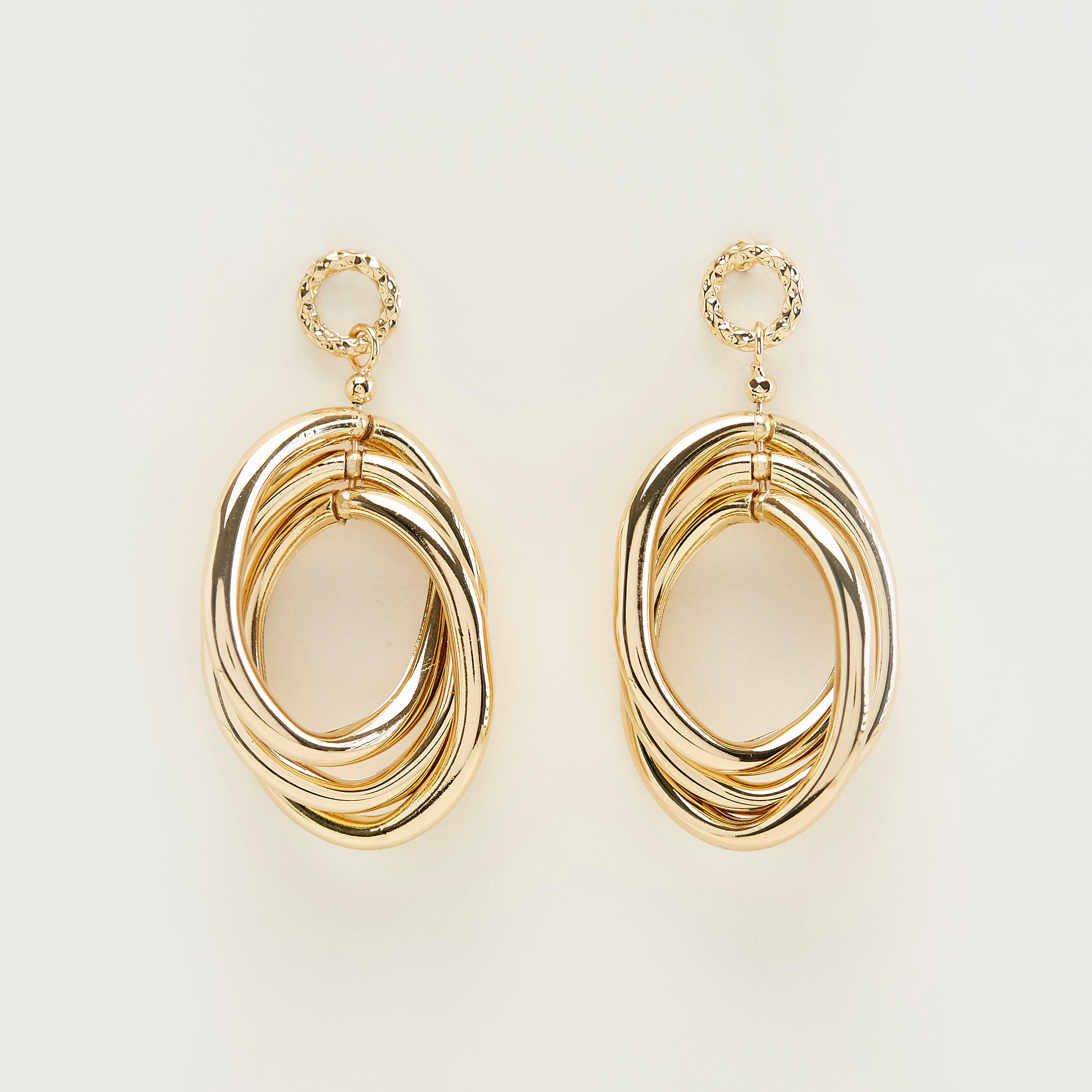حلق متدلّي مزيّن بمكبس إغلاق خلفي-women-watchesandjewellery-jewellery-earrings-image-2