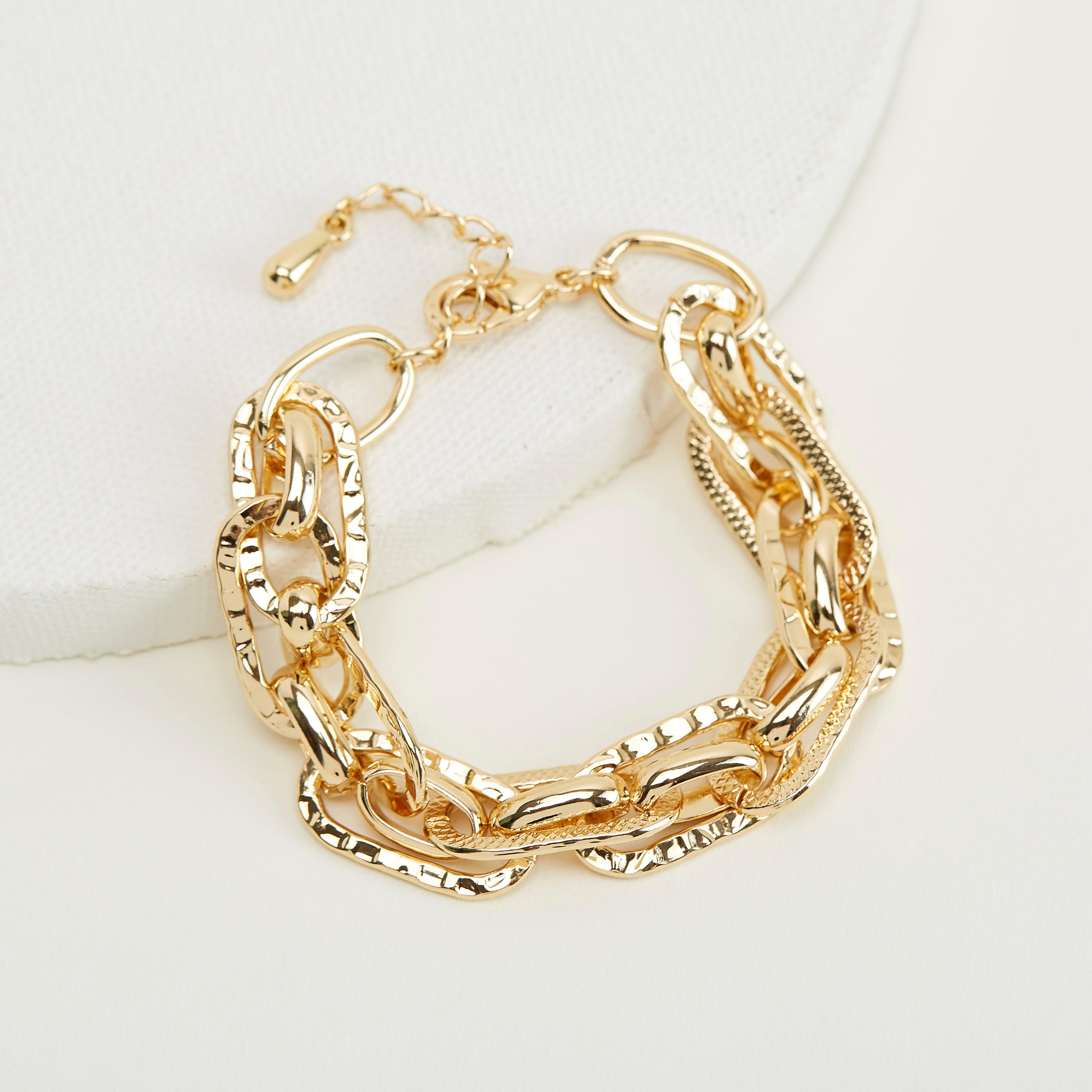 سوار بسلسلة رباط ومشبك إغلاق-women-watchesandjewellery-jewellery-banglesandbracelets-image-2