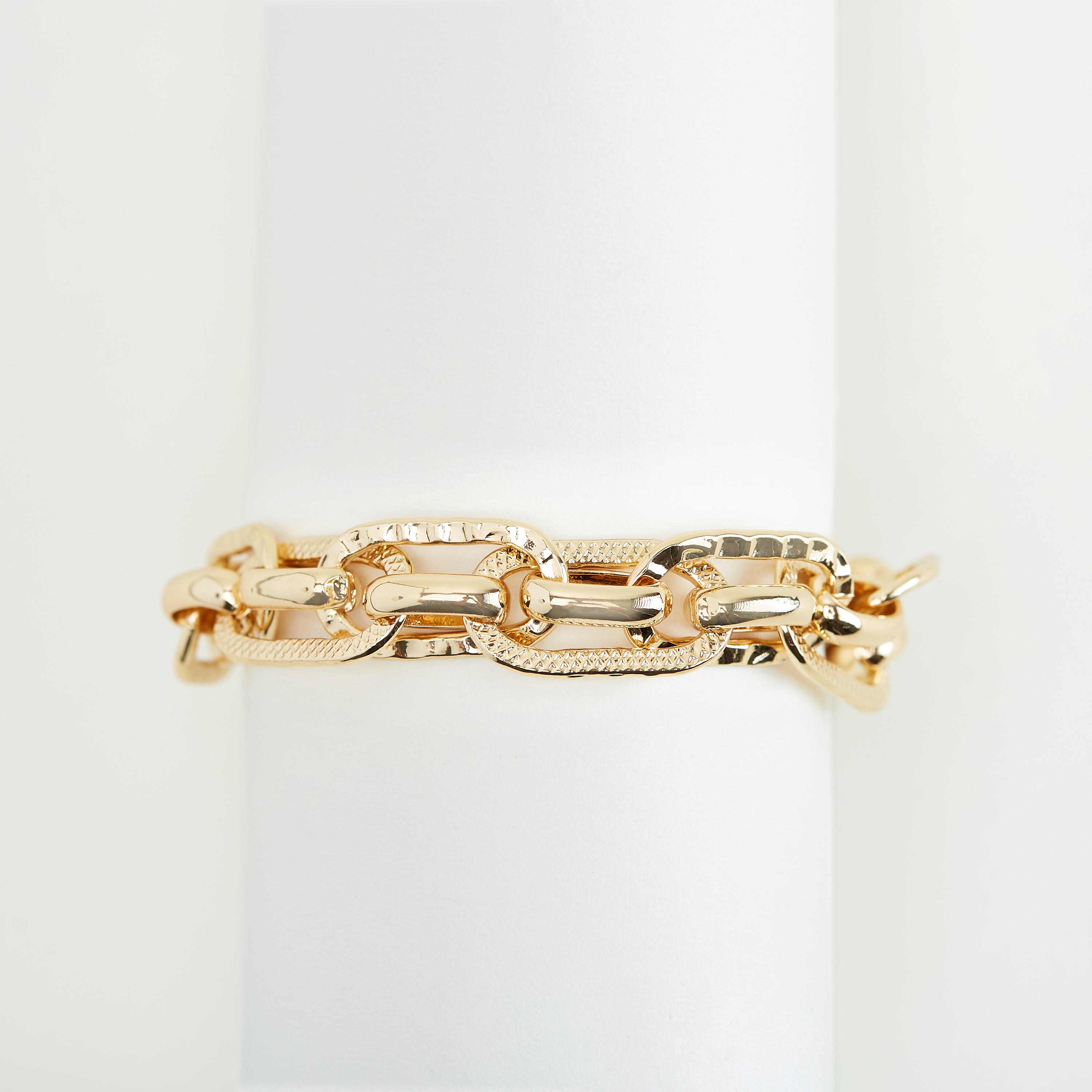 سوار بسلسلة رباط ومشبك إغلاق-women-watchesandjewellery-jewellery-banglesandbracelets-image-3