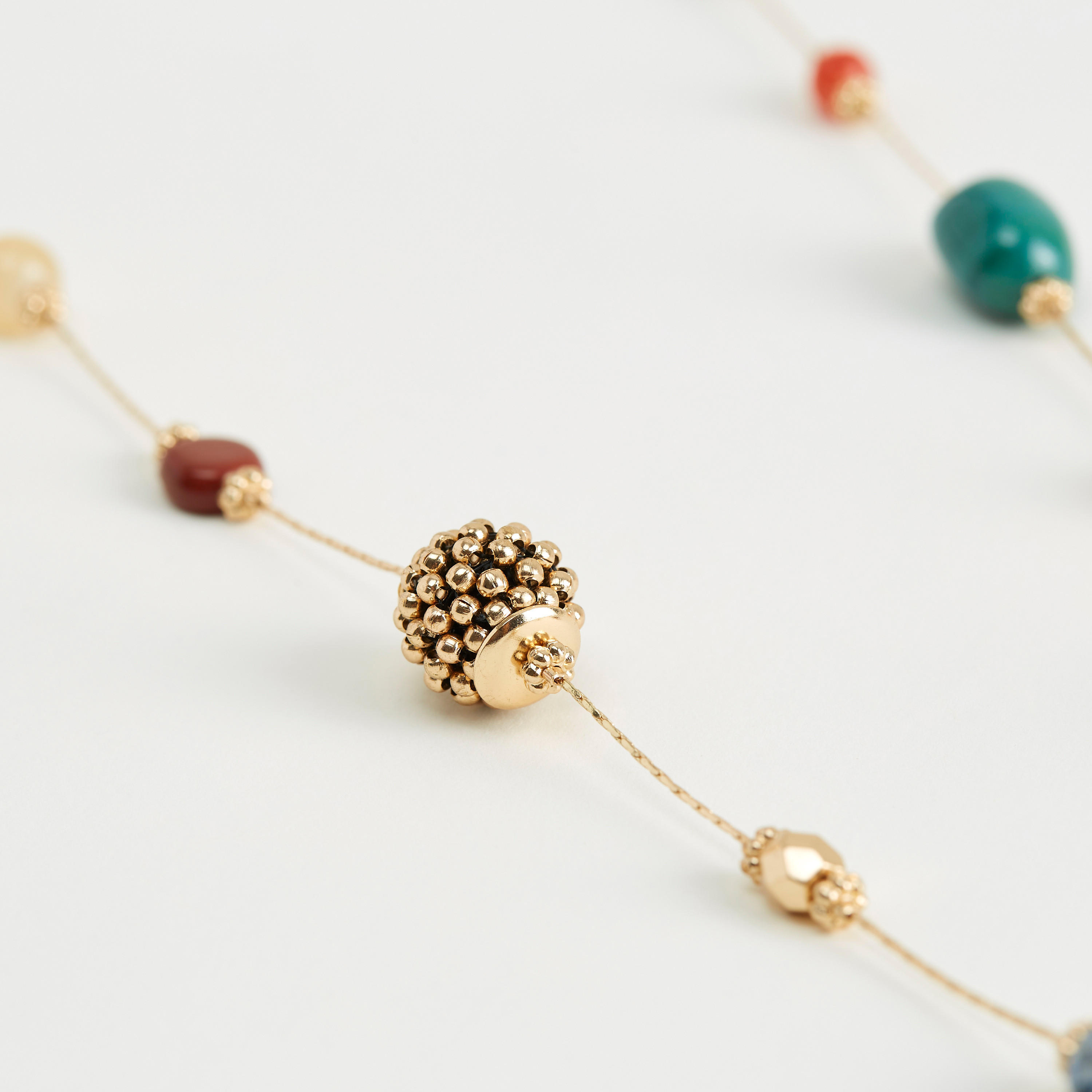 قلادة مزينة-women-watchesandjewellery-jewellery-necklacesandpendants-image-2