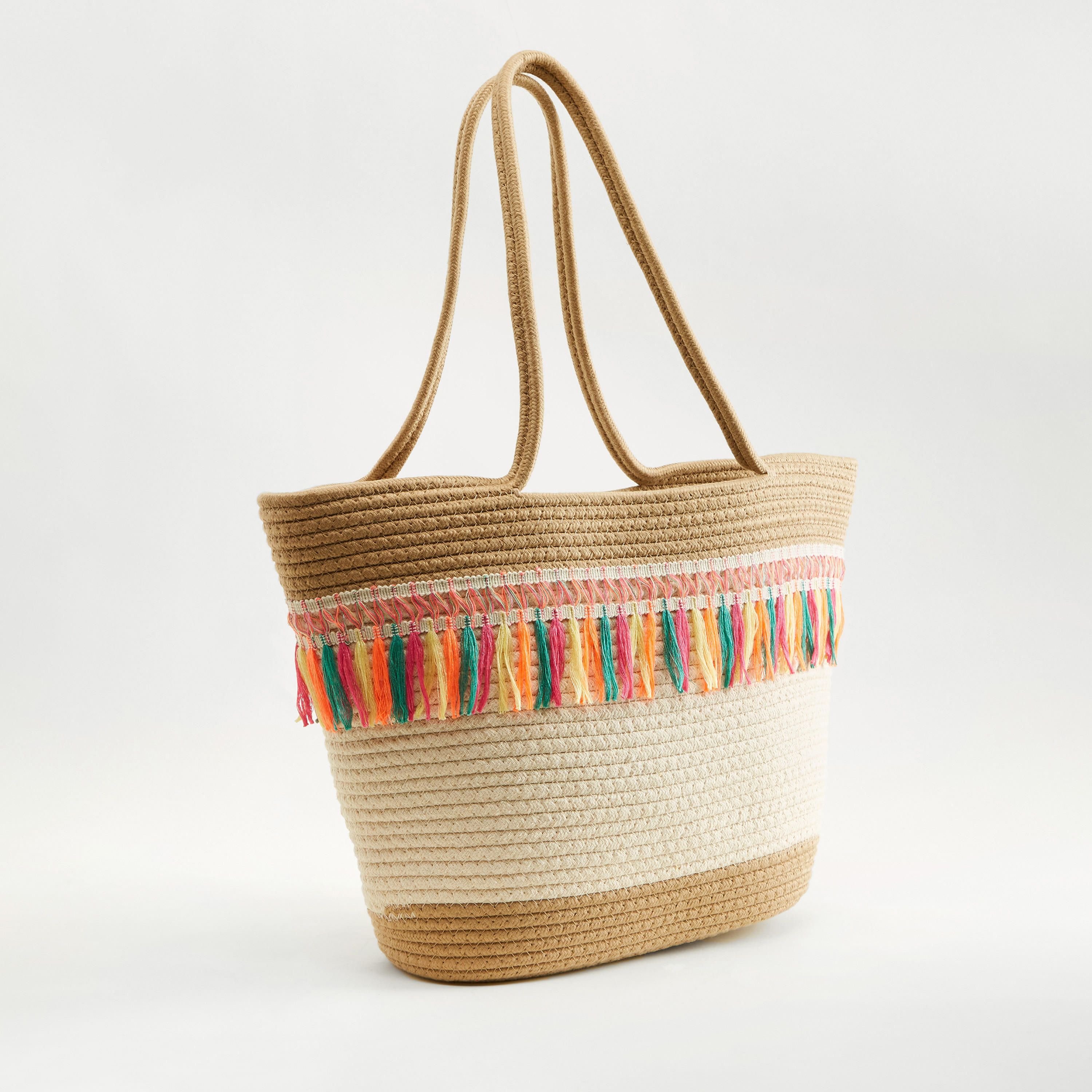 شنطة كتف بارزة الملمس بشُرّابات-women-bagsandwallets-handbags-image-3