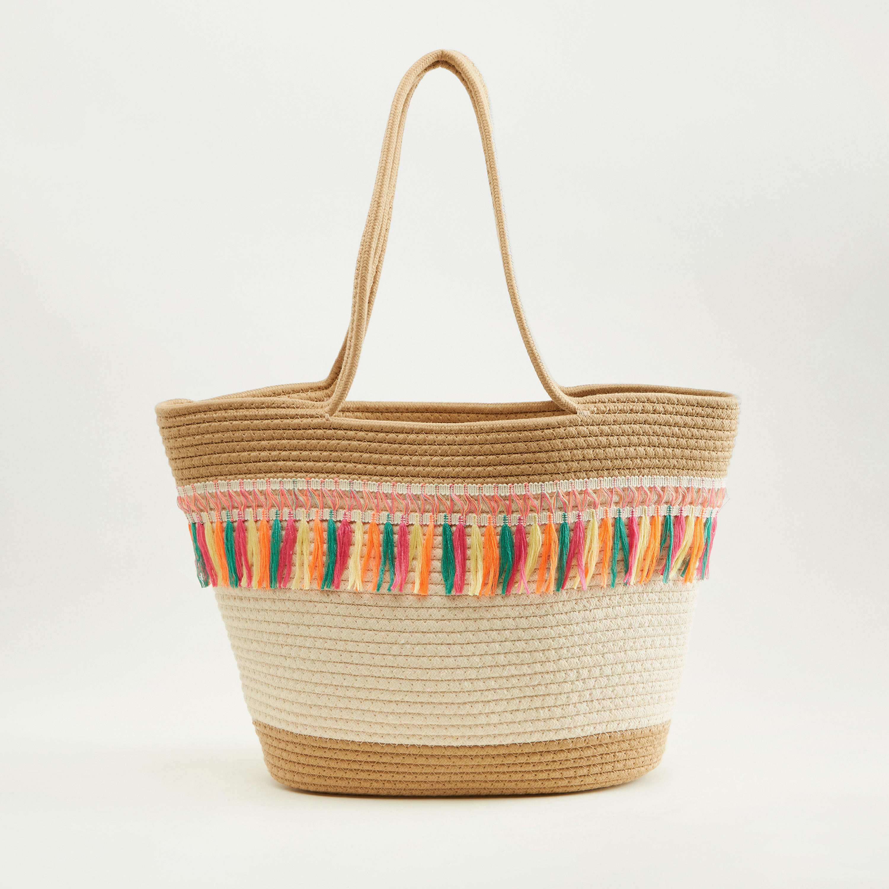 شنطة كتف بارزة الملمس بشُرّابات-women-bagsandwallets-handbags-image-2