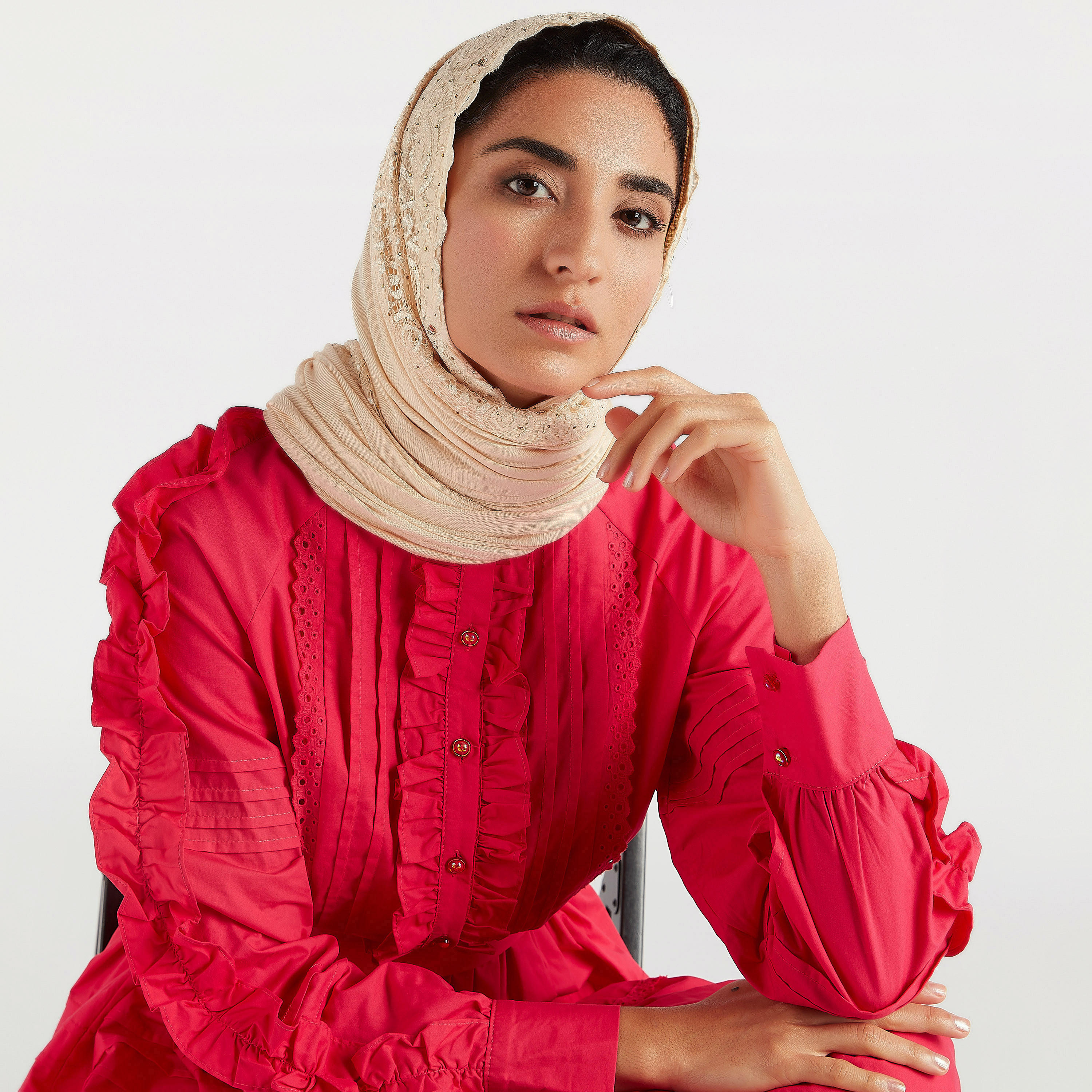 وشاح بارز الملمس بتزيينات-women-clothingaccessories-scarves-image-2