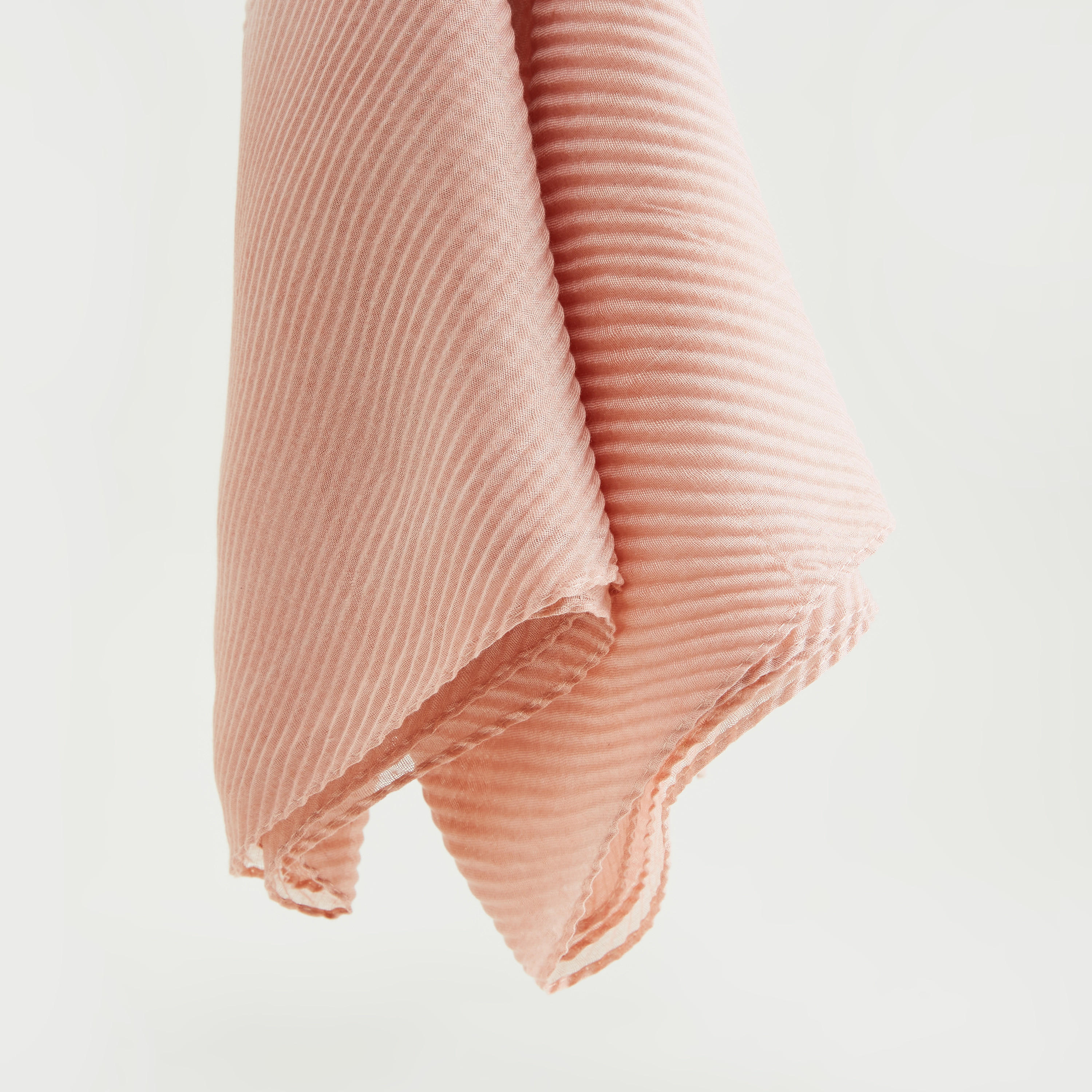 وشاح بارز الملمس مخطط-women-clothingaccessories-scarves-image-3