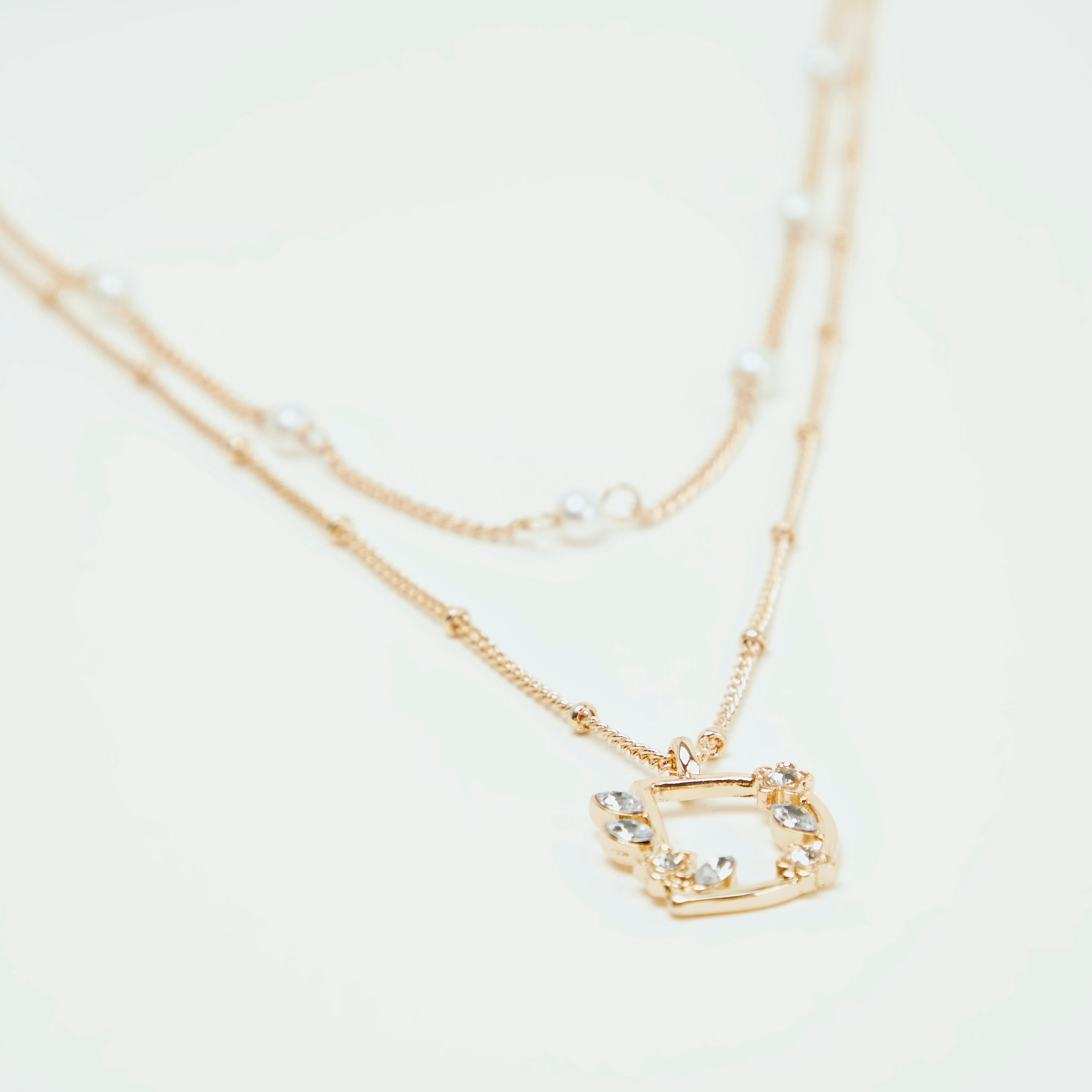 عقد بدلّاية حرف وتصيعات حجارة بشكل زهرة-women-watchesandjewellery-jewellery-necklacesandpendants-image-2