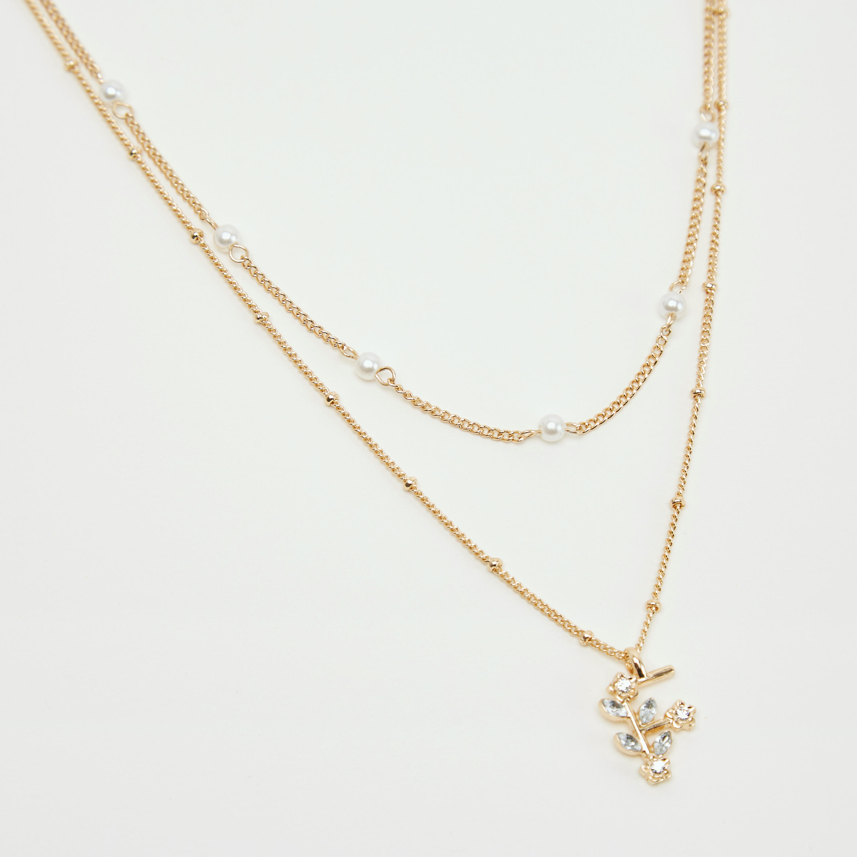 قلادة متعدّدة الطبقات مزيّنة بدلّاية حرف أف-women-watchesandjewellery-jewellery-necklacesandpendants-image-3