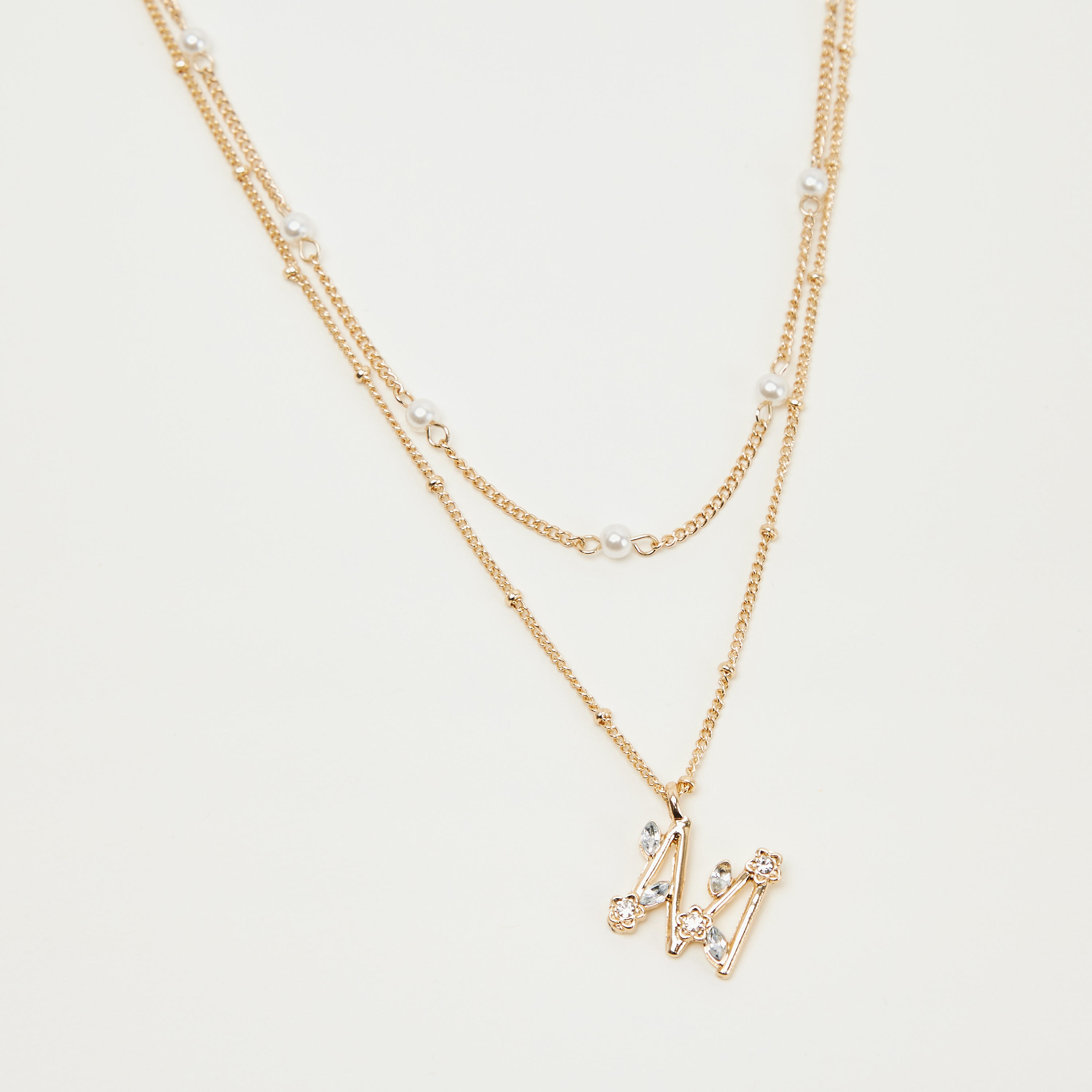 قلادة متعدّدة الطبقات مزيّنة بدلّاية حرف إم-women-watchesandjewellery-jewellery-necklacesandpendants-image-3