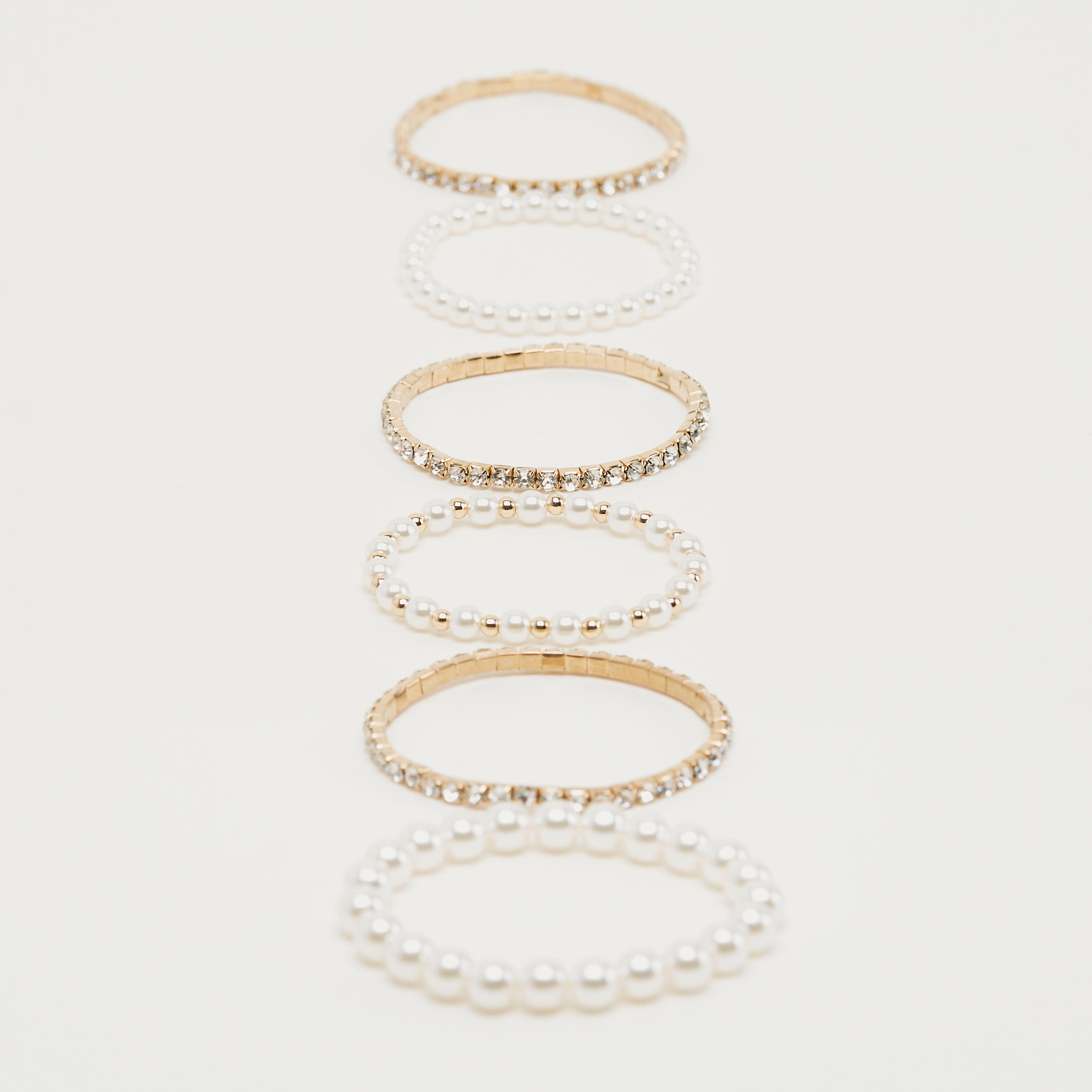 أساور مزيّنة - طقم من 6-women-watchesandjewellery-jewellery-banglesandbracelets-image-1