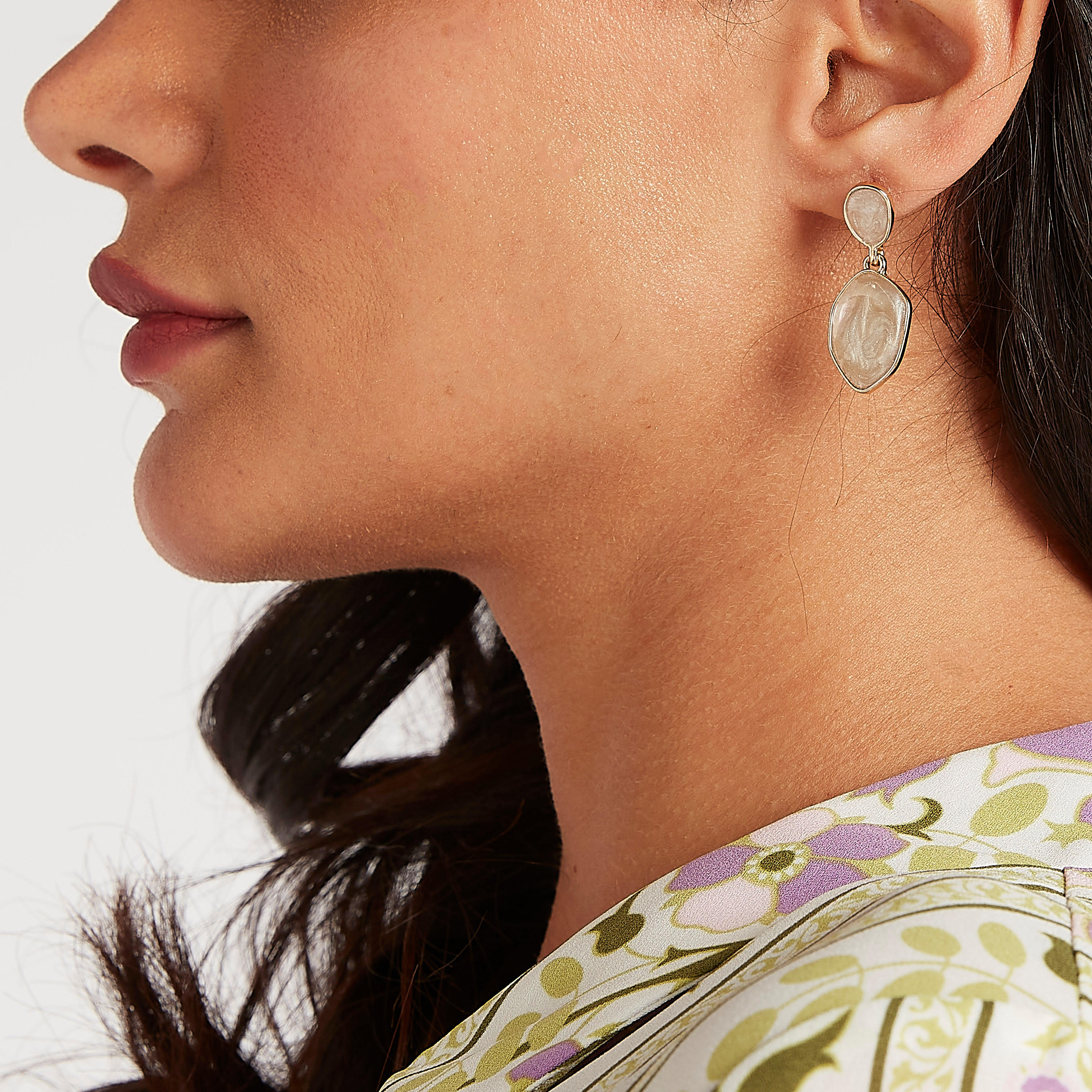 أقراط متدلية مزيّنة بمكبس إغلاق - طقم من 3 أزواج-women-watchesandjewellery-jewellery-earrings-image-2