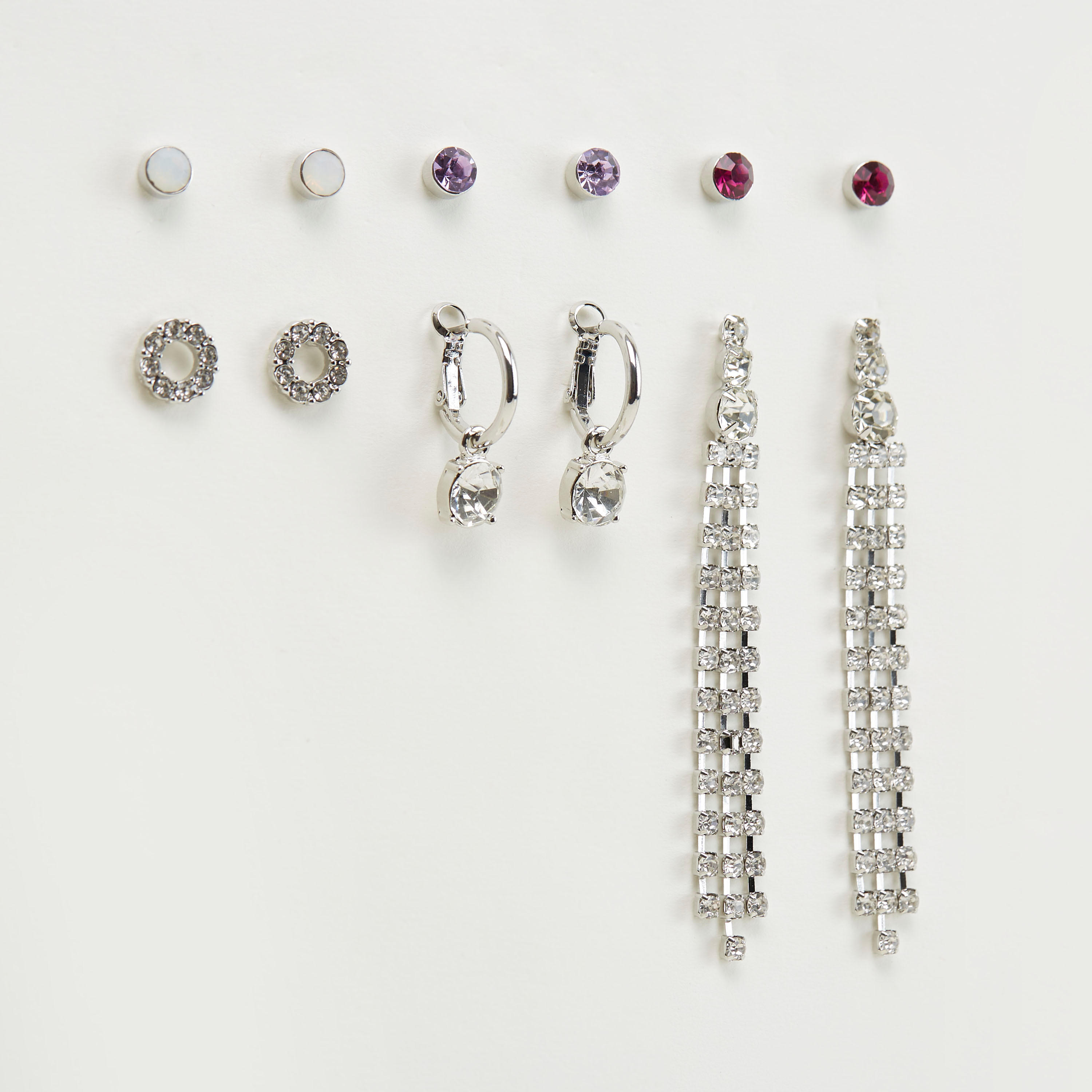 حلقان بتزيينات متنوّعة ومكبس إغلاق خلفي - طقم من 6-women-watchesandjewellery-jewellery-earrings-image-1