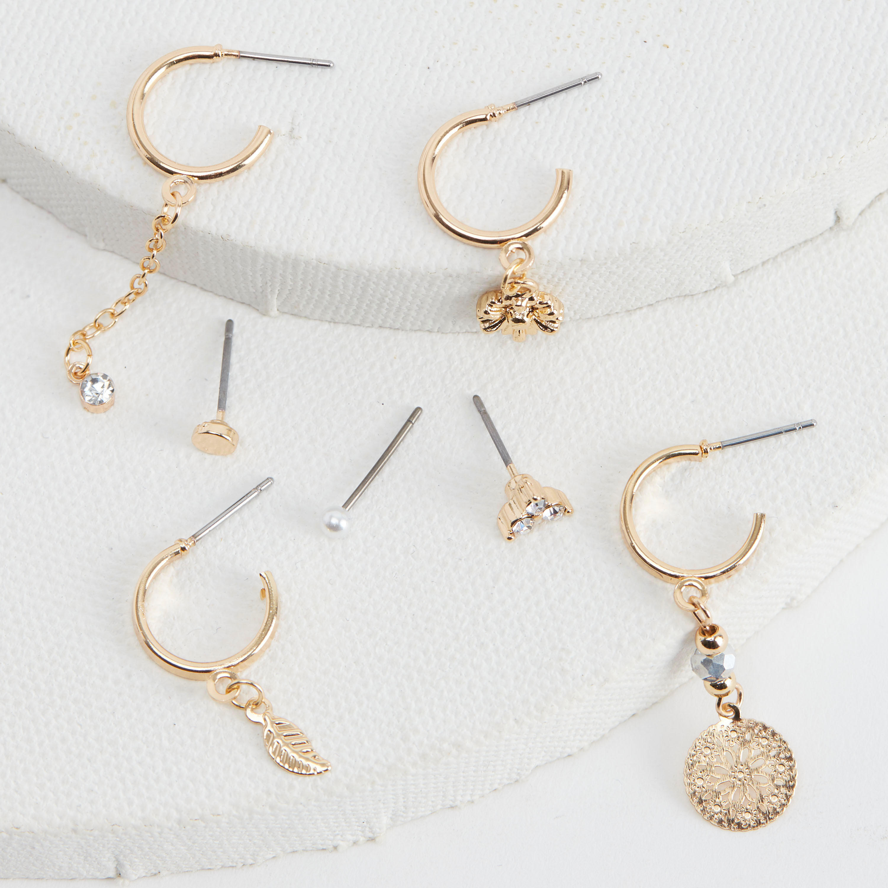 أقراط متنوّعة بمكبس إغلاق خلفي - طقم من 6 أزواج-women-watchesandjewellery-jewellery-earrings-image-2