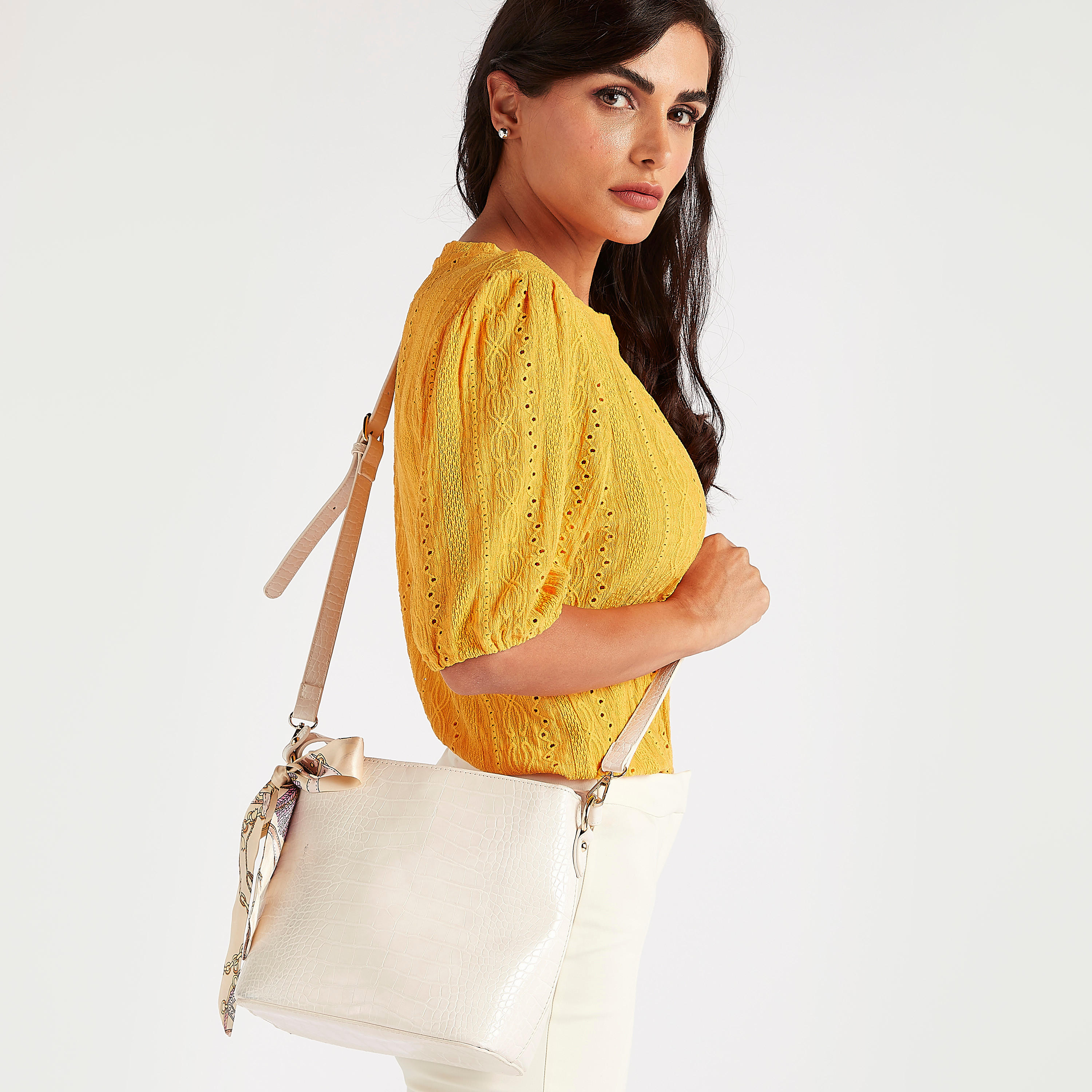 شنطة ساتشيل جلد تمساح بارز الملمس بزينة على شكل وشاح بطبعات-women-bagsandwallets-handbags-image-2