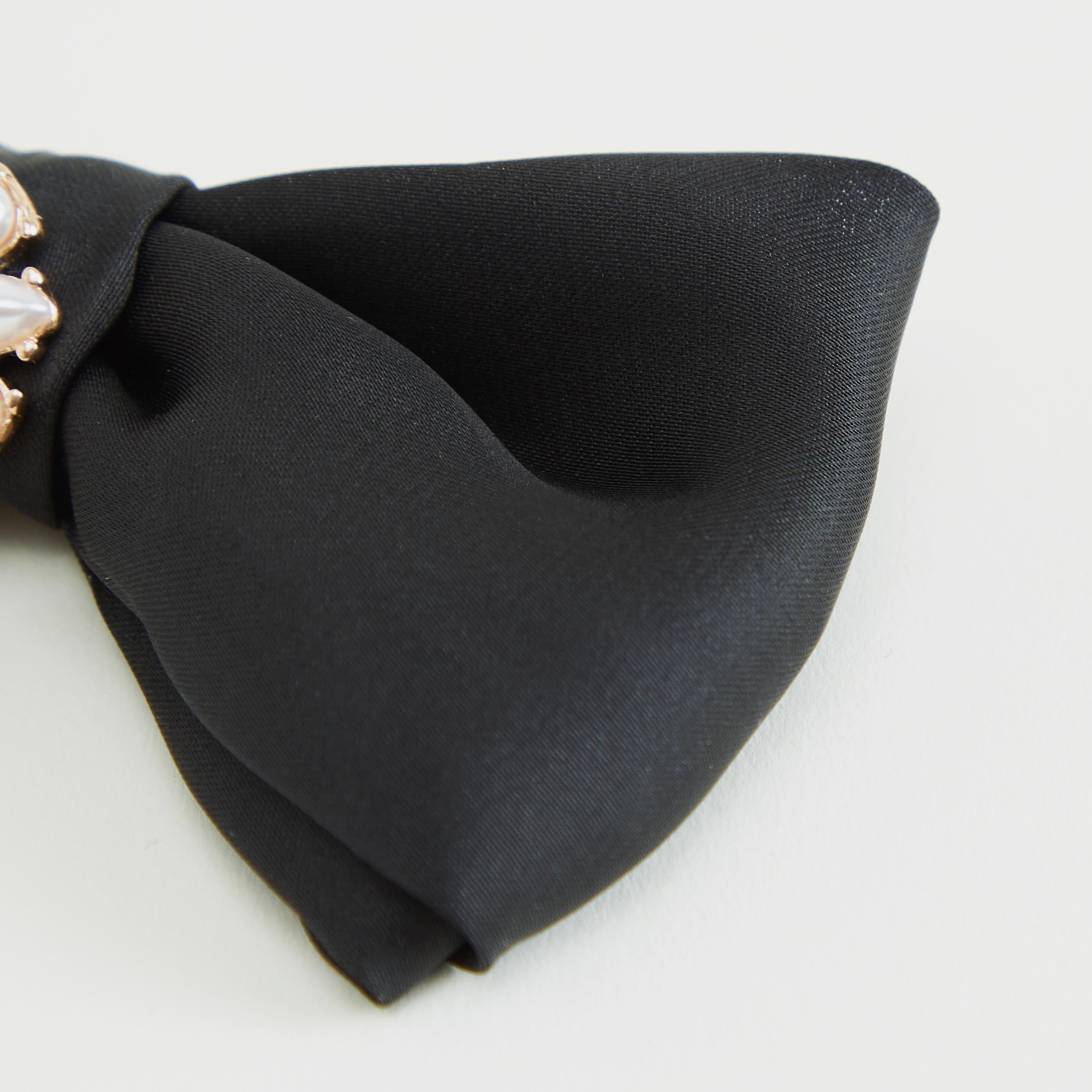 Pearl Embellished Bow Hair Clip-women-hairaccessories-image-4
