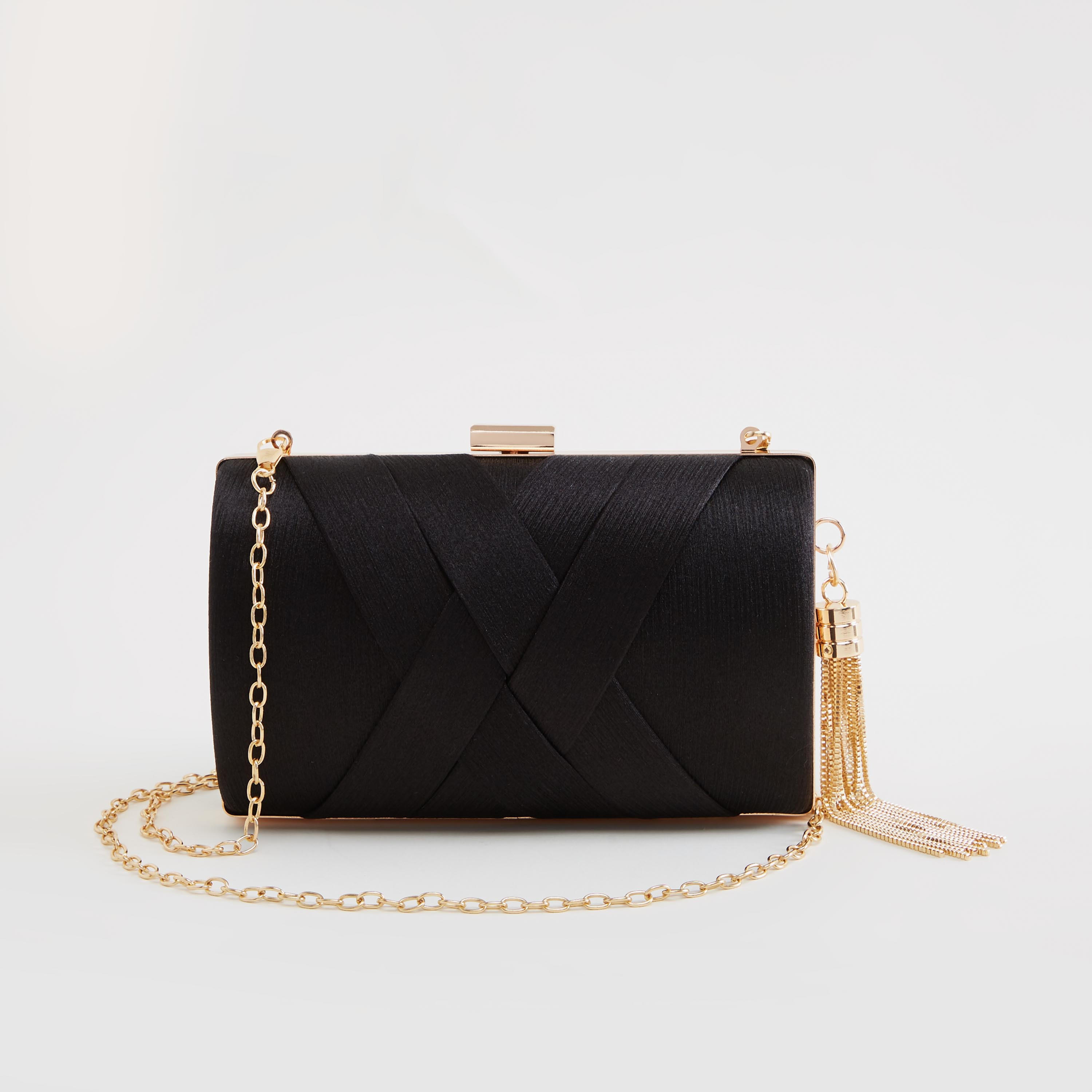 شنطة كلاتش بارزة الملمس بحزام سلسلة وزينة شرّابات-women-bagsandwallets-handbags-image-1