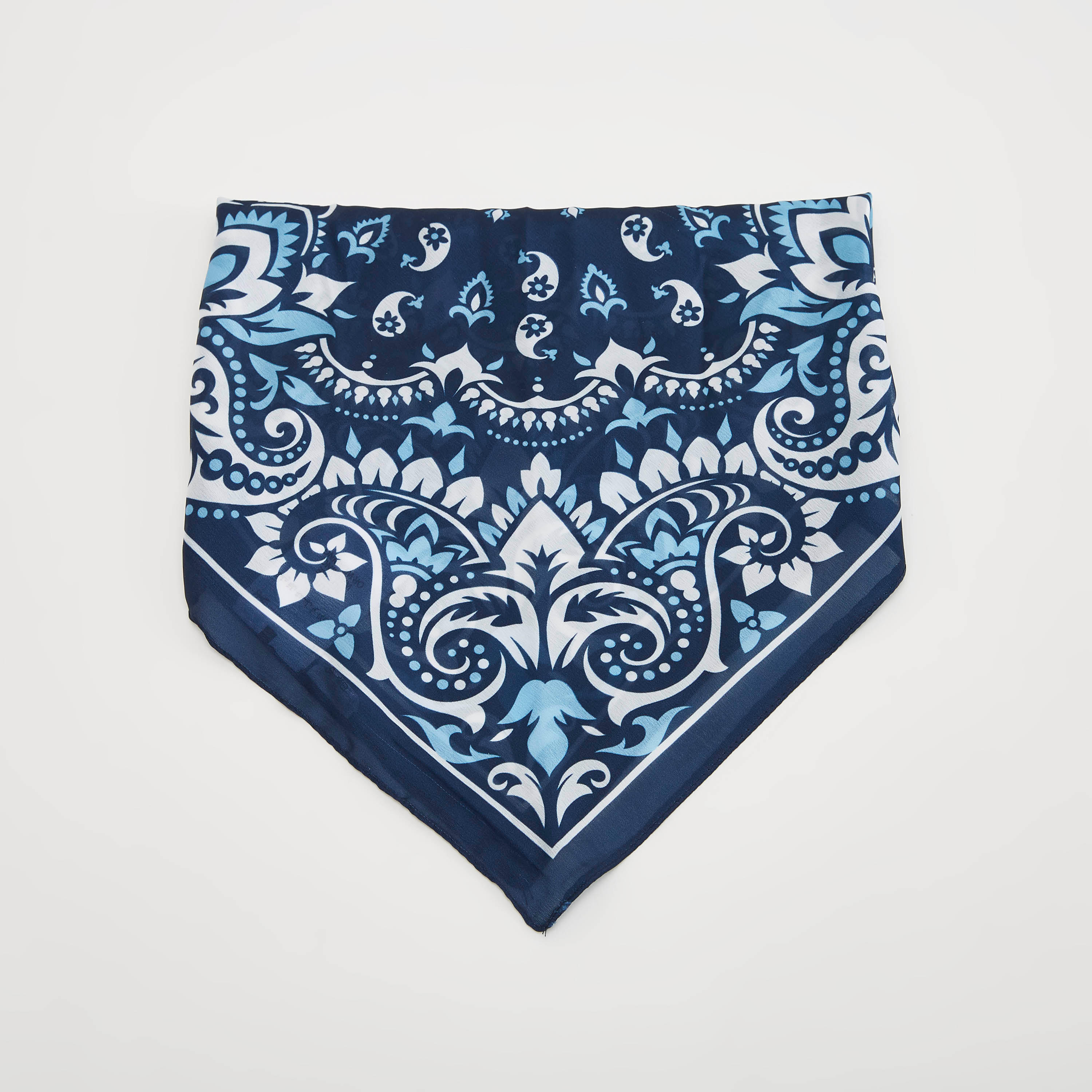 باندانا بطبعات بيزلي-women-clothingaccessories-scarves-image-1