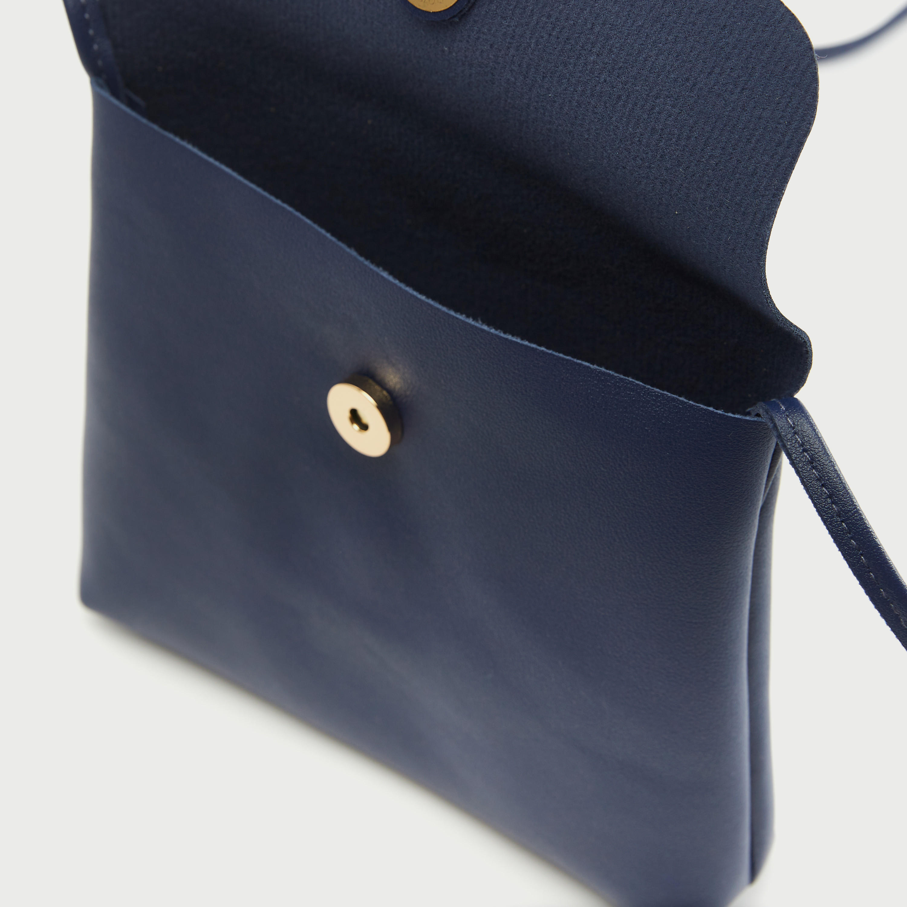 Gloo Solid Crossbody Bag with Flap Closure-women-bagsandwallets-handbags-image-5
