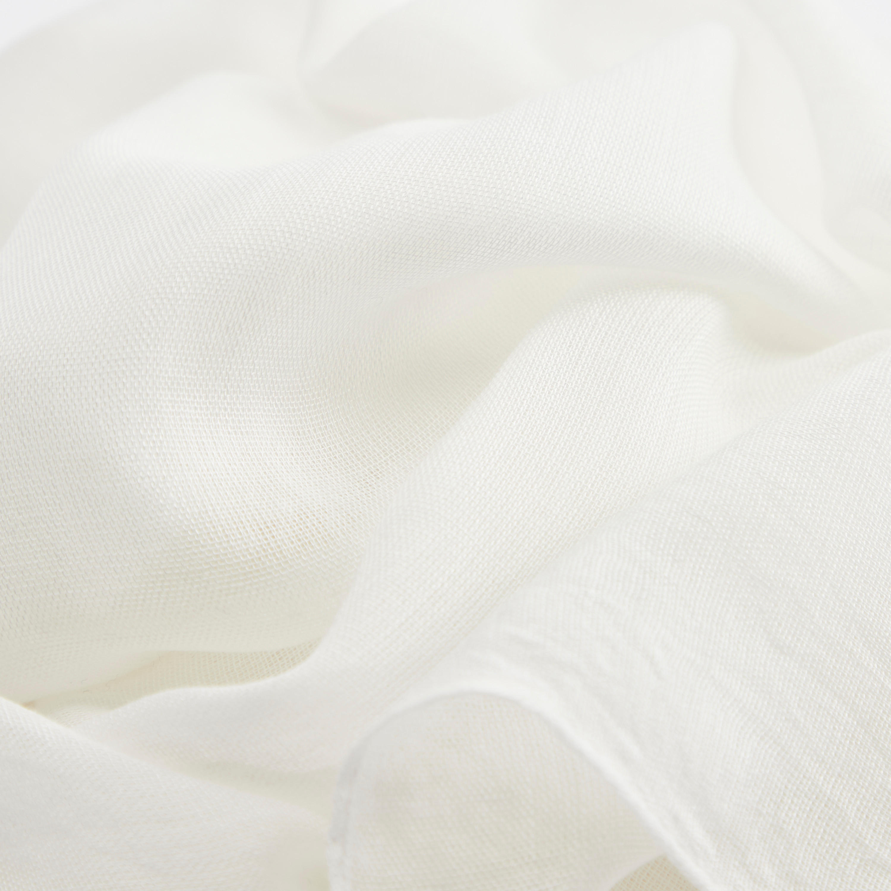 وشاح سادة بشراشيب من جلوو-women-clothingaccessories-scarves-image-3