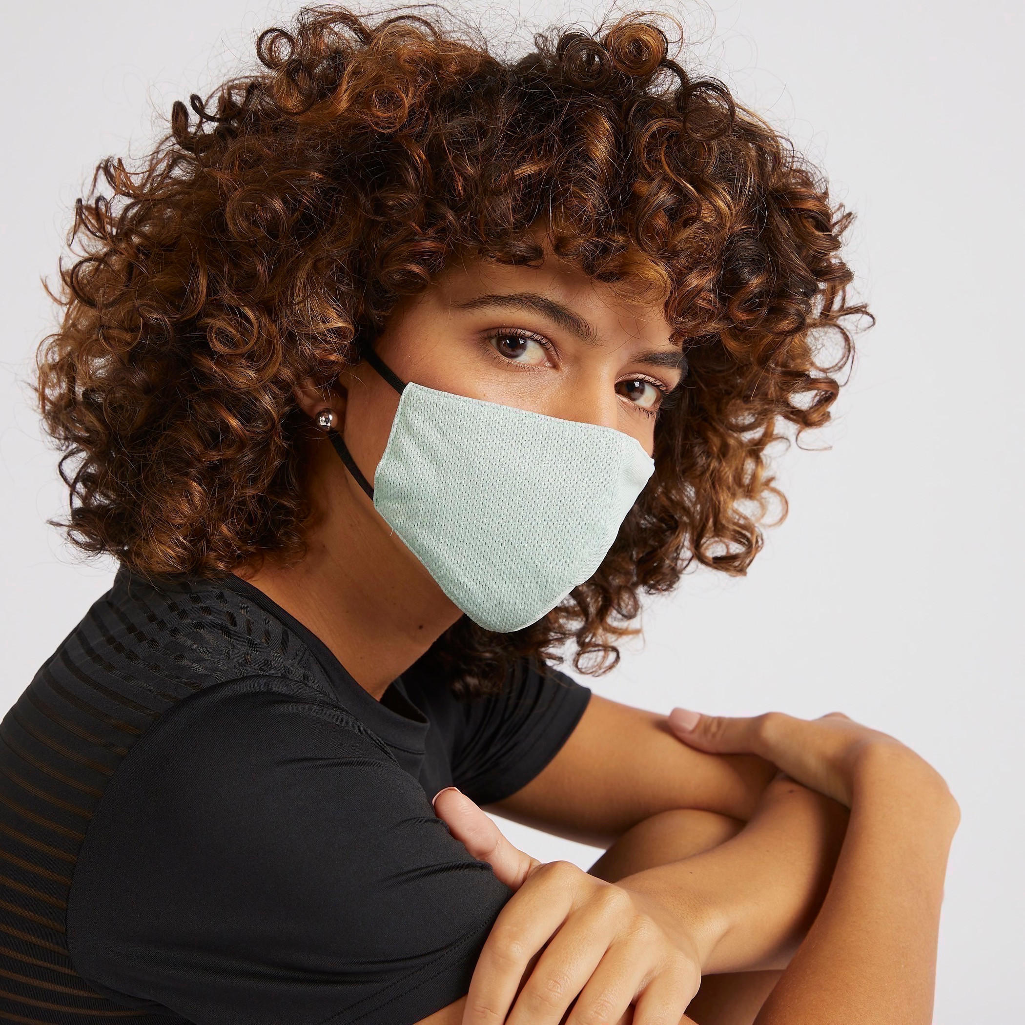 قناع وجه بارز الملمس قابل لإعادة الاستخدام بحلقات أذن مطاطية-women-clothingaccessories-fashionmasks-image-4