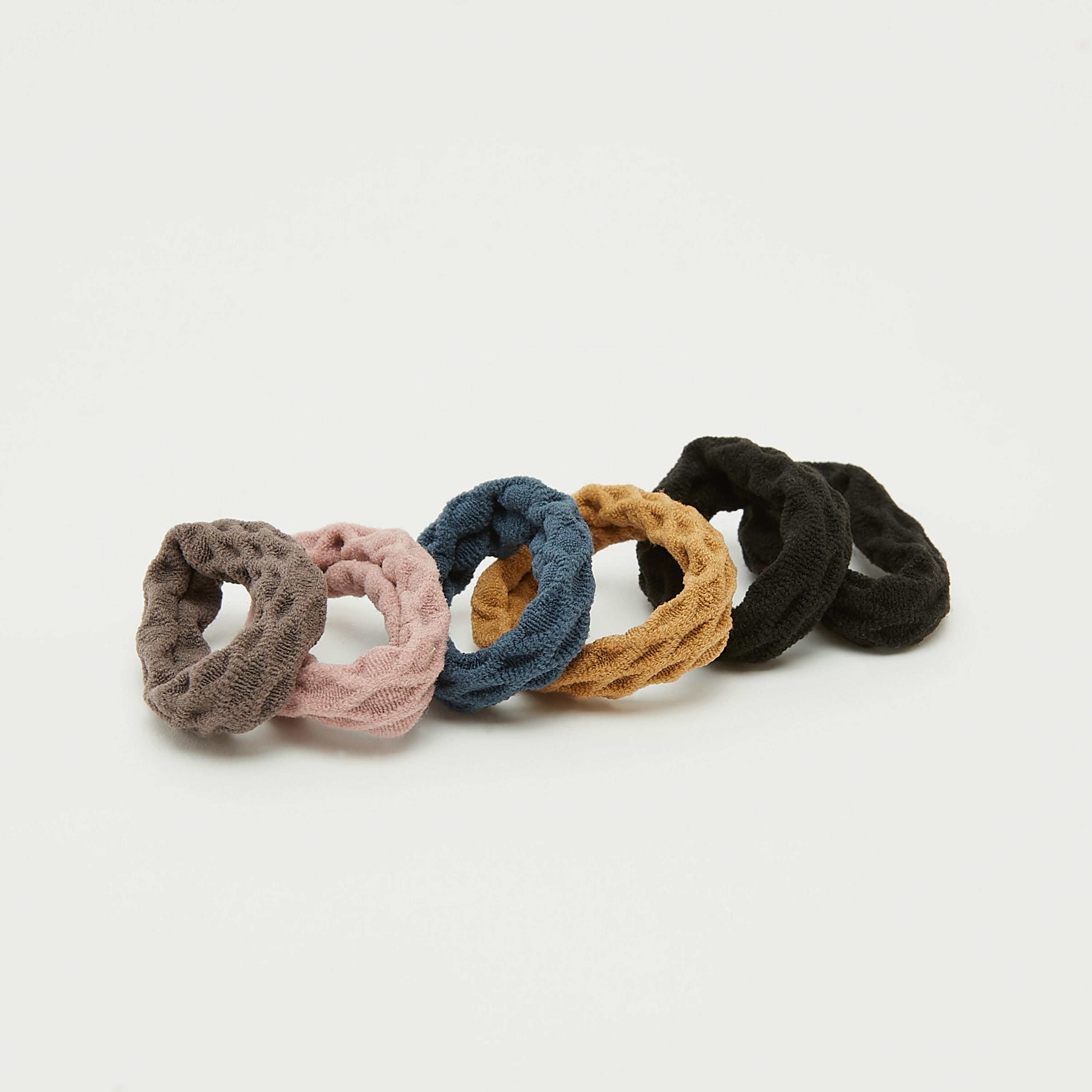 سكرانشي للشعر بارز الملمس - طقم من 6 قطع-women-hairaccessories-image-5