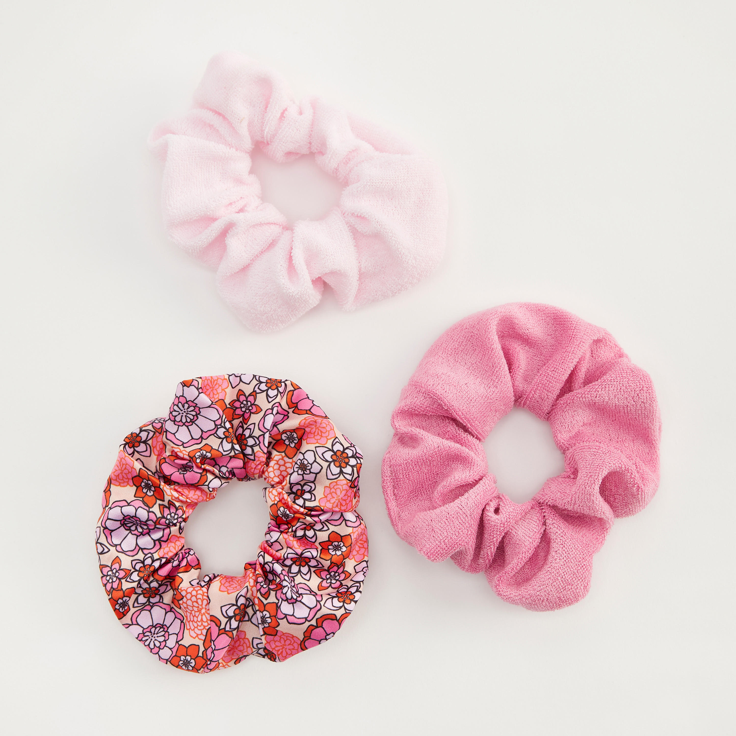 سكرانشي للشّعر - طقم من 3 قطع متنوّعة-women-hairaccessories-scrunchies-image-3