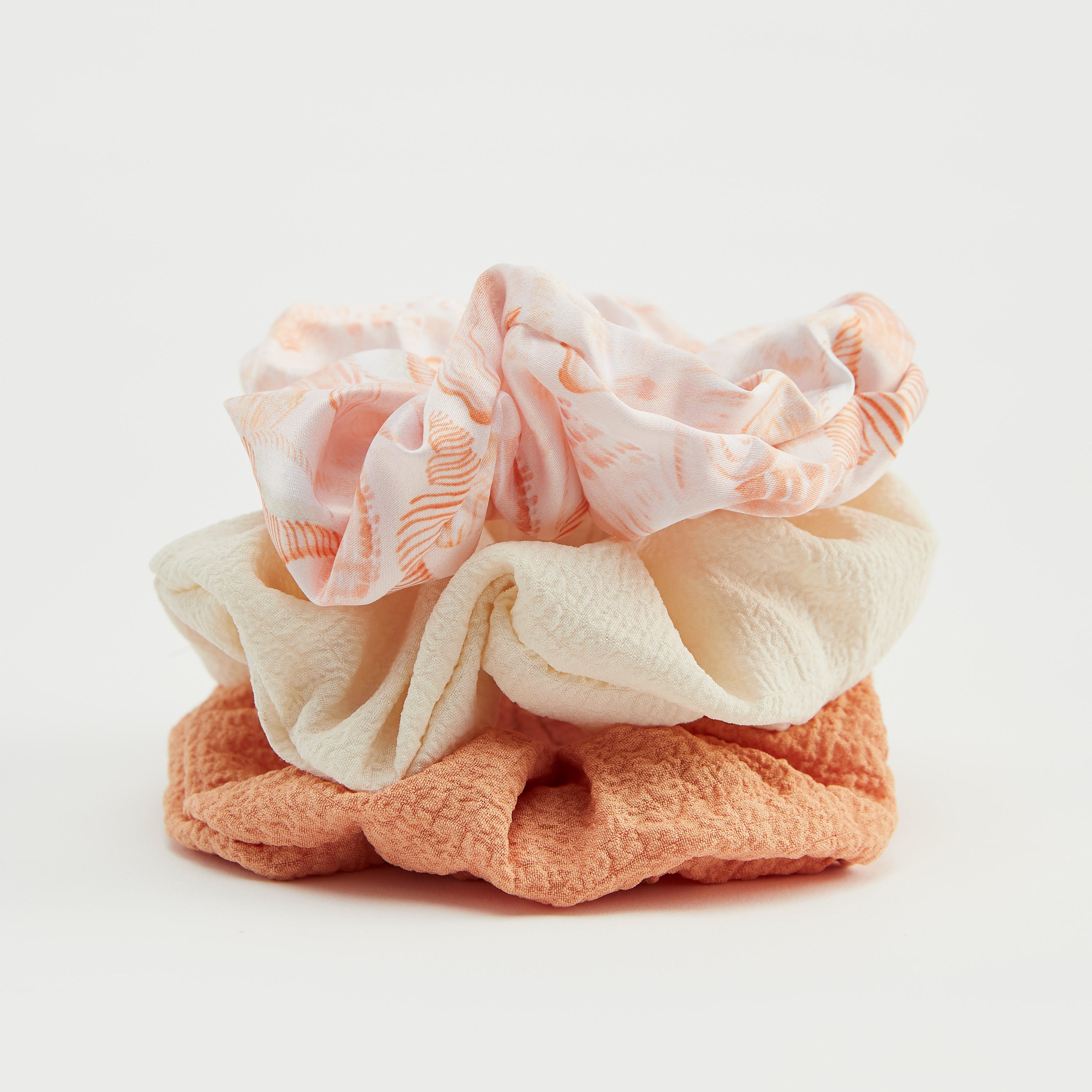ربطات شعر متنوّعة مطّاطيّة - طقم من 3 قطع-women-hairaccessories-image-4