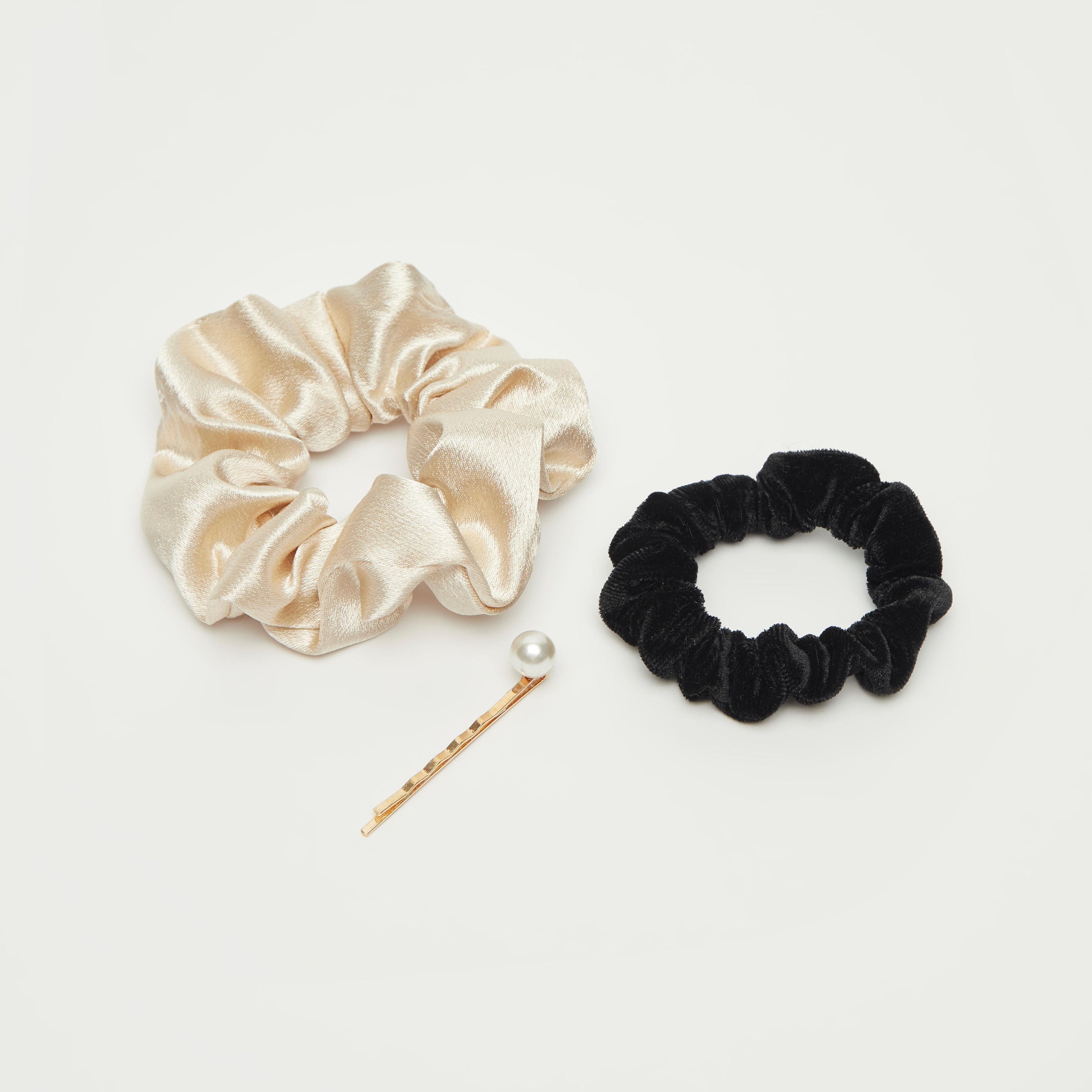 إكسسوارات شعر - طقم من 3 قطع متنوعة-women-hairaccessories-image-1