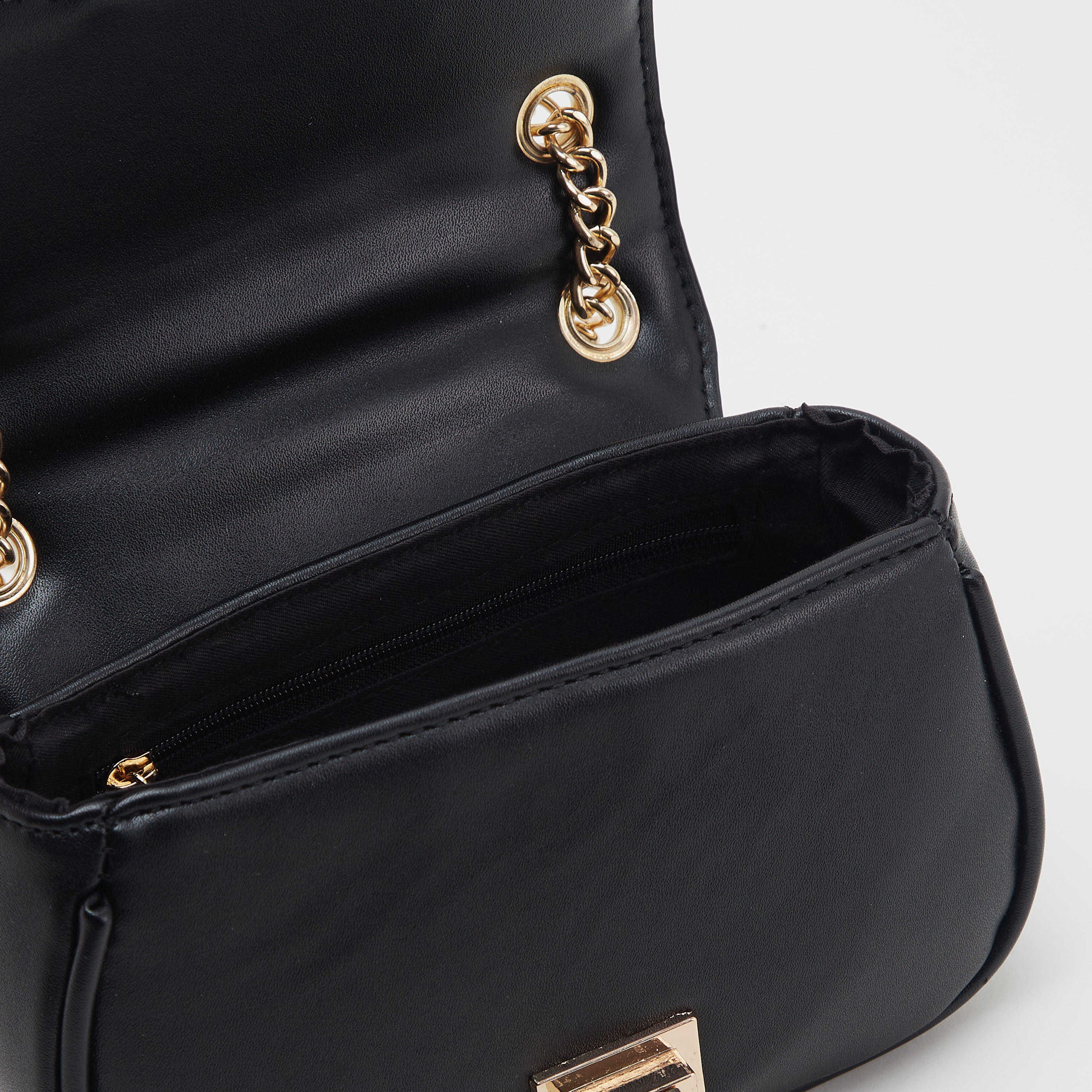 شنطة يد مبطّنة بحزام سلسلة معدني-women-bagsandwallets-handbags-image-1