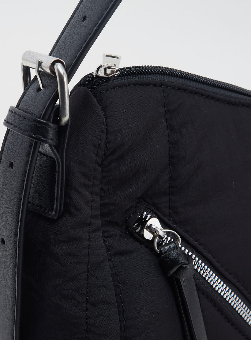 شنطة ظهر بتفاصيل سحّاب وحزام زينة إبزيم-women-bagsandwallets-handbags-image-4