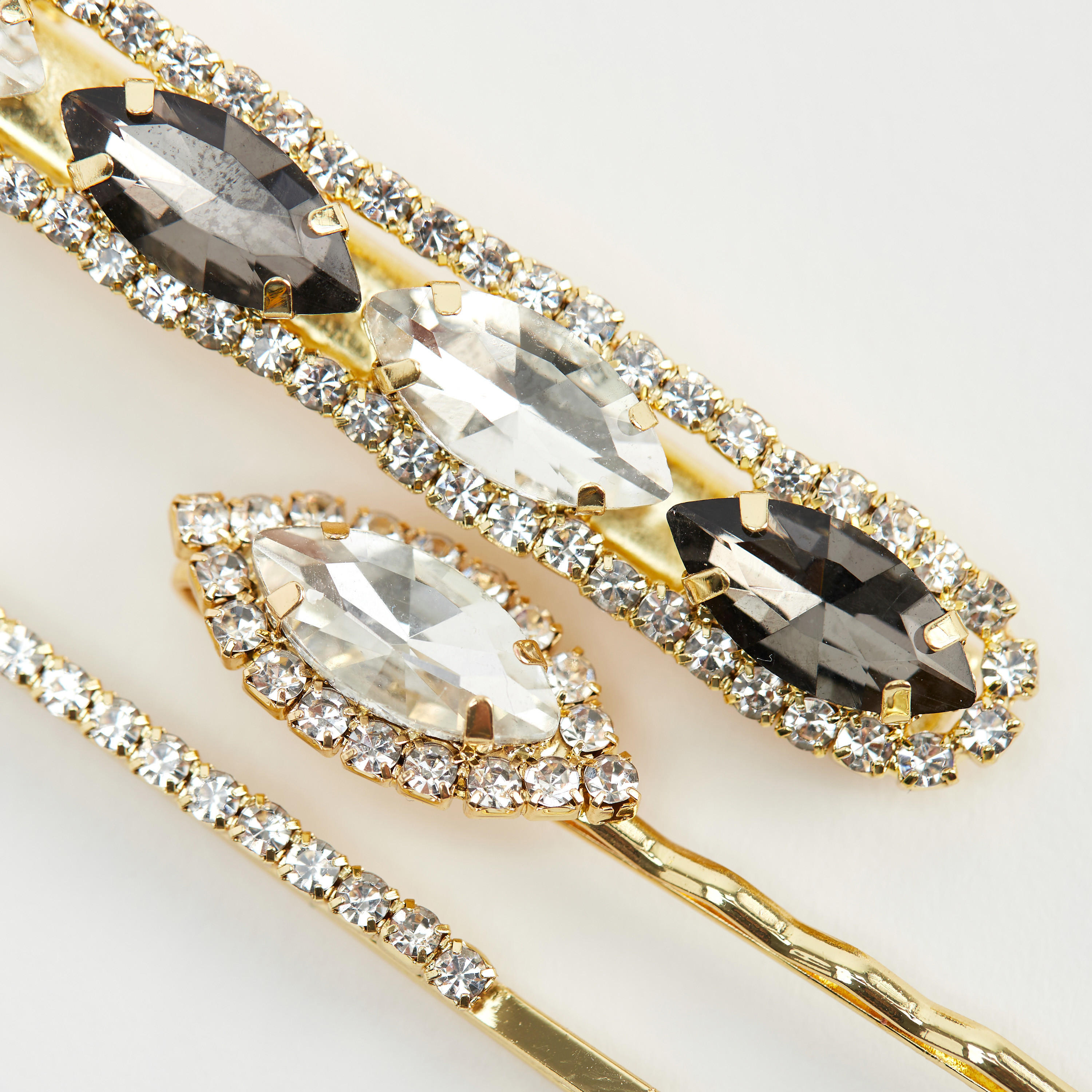 دبابيس شعر مزينة - طقم 3 قطع-women-hairaccessories-image-2