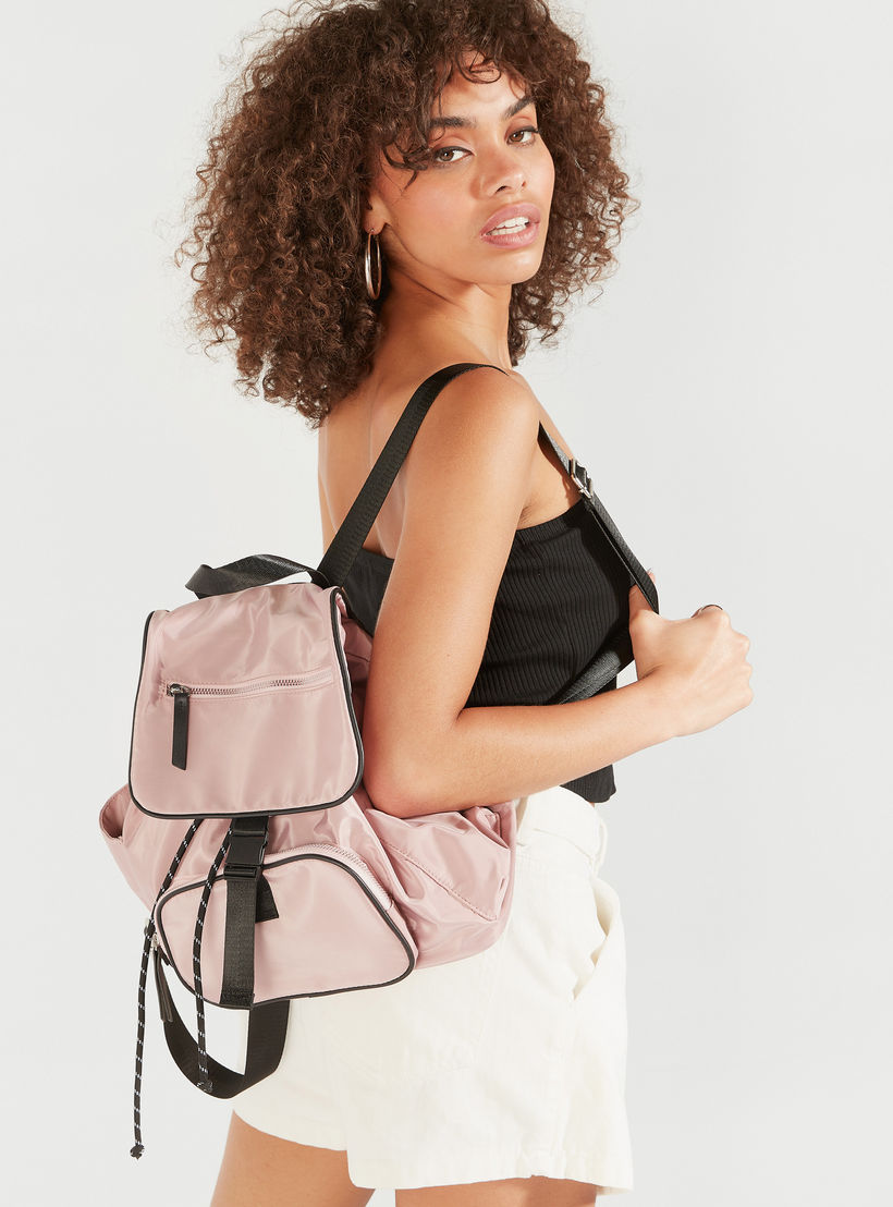 شنطة يد سادة بطيّة وحمّالات كتف ورباط إغلاق-women-bagsandwallets-handbags-image-5