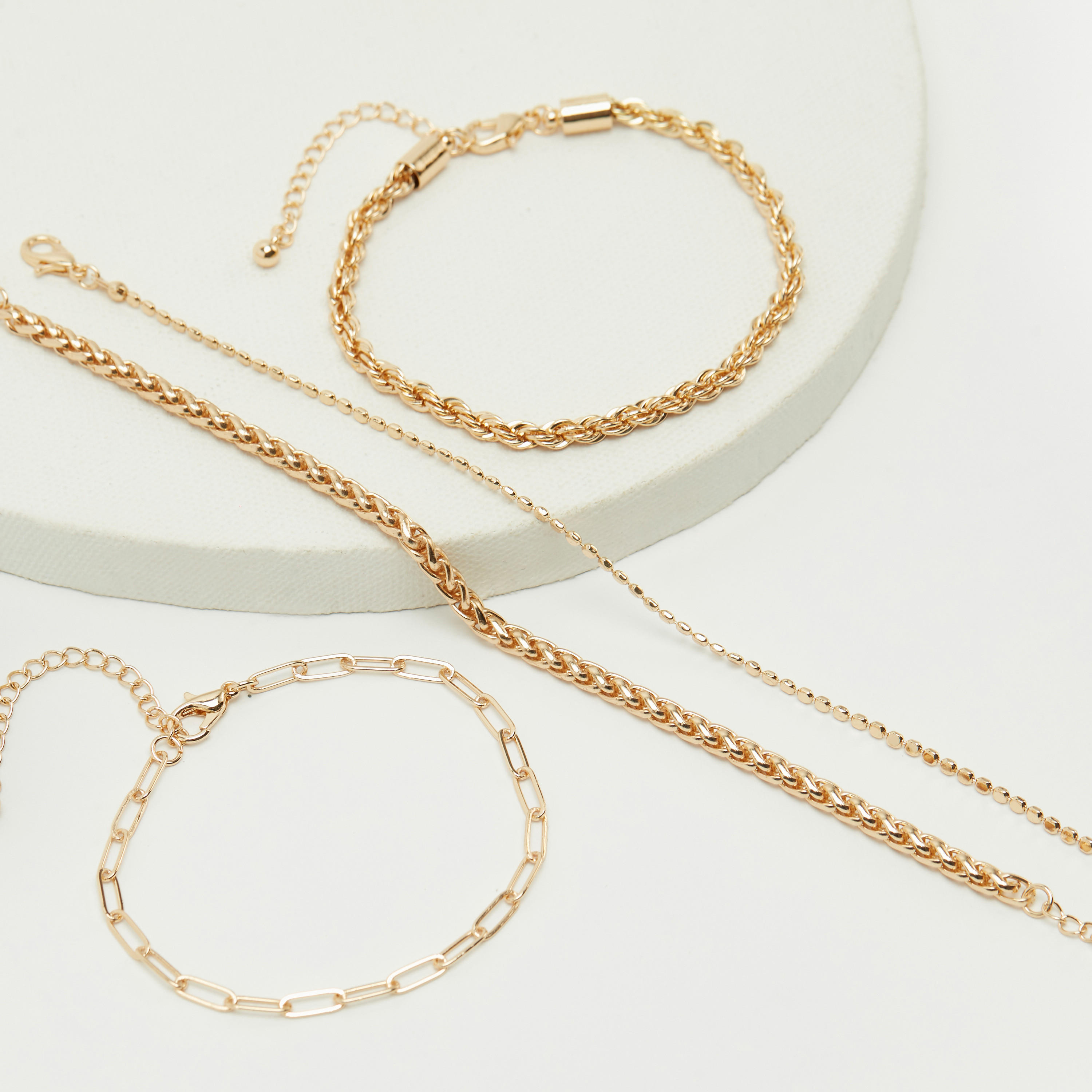 سوار سلسلة بمشبك إغلاق - طقم من 4 قطع-women-watchesandjewellery-jewellery-banglesandbracelets-image-3