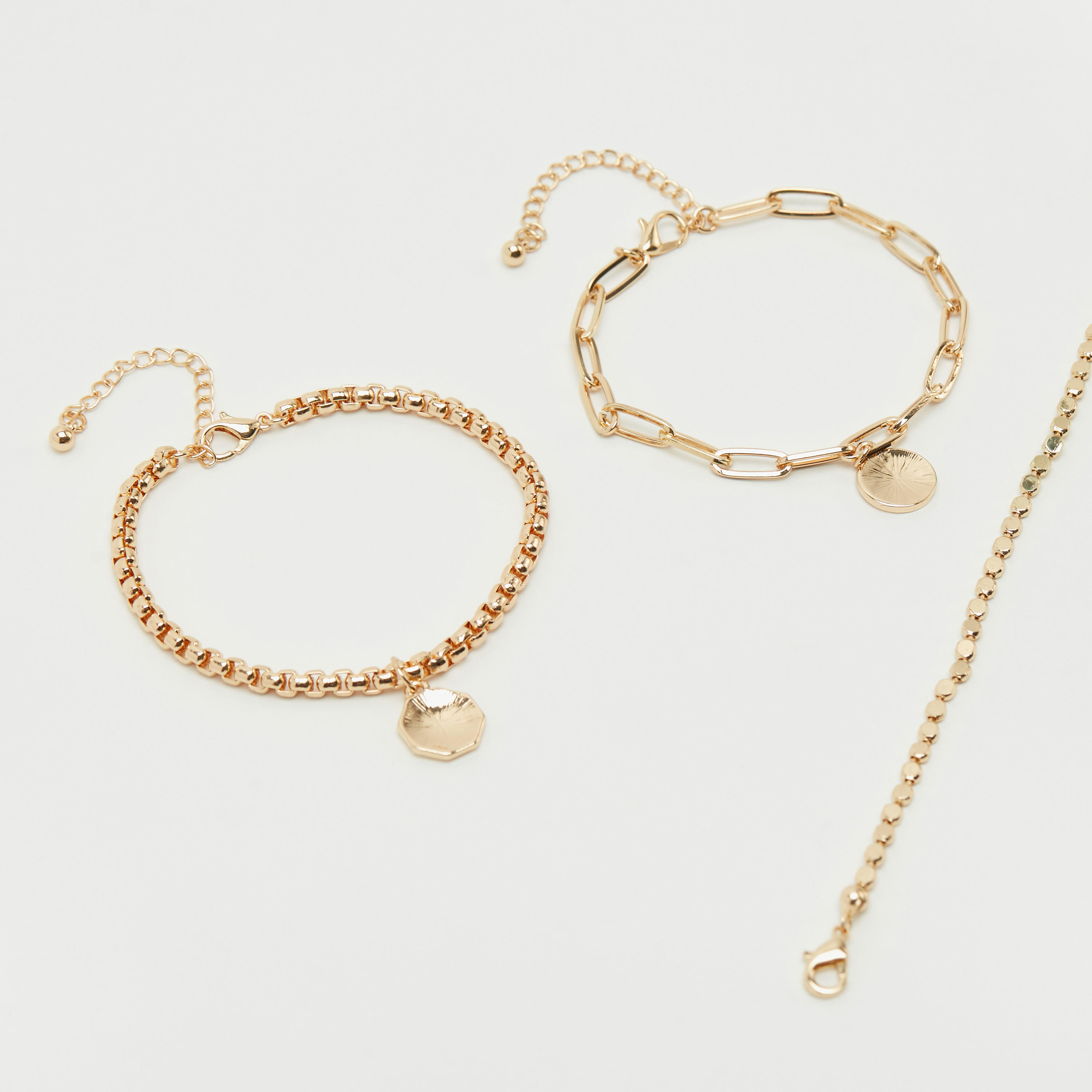 إسوارة سلسلة بمشبك إغلاق - طقم من 3 قطع-women-watchesandjewellery-jewellery-banglesandbracelets-image-3