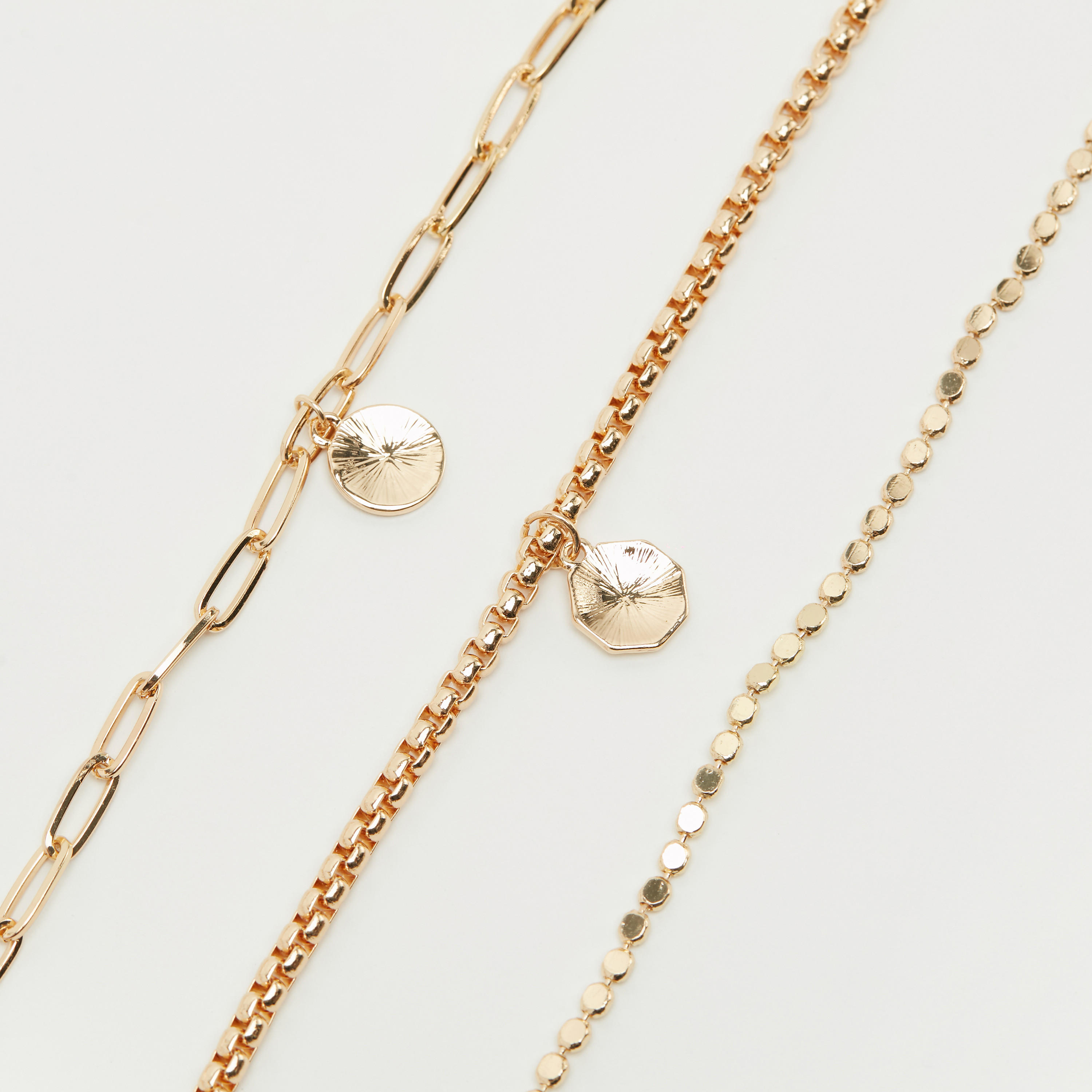 إسوارة سلسلة بمشبك إغلاق - طقم من 3 قطع-women-watchesandjewellery-jewellery-banglesandbracelets-image-5