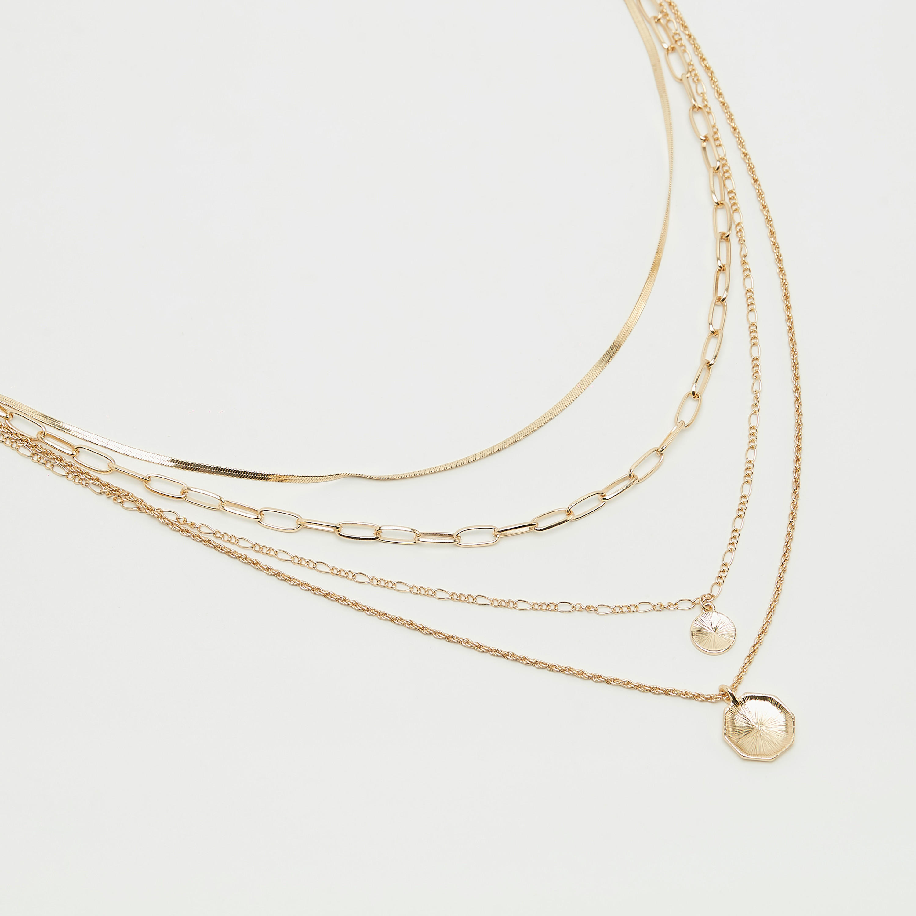 عقد سلسلة بطبقات ودلايات ومشبك إغلاق-women-watchesandjewellery-jewellery-necklacesandpendants-image-1