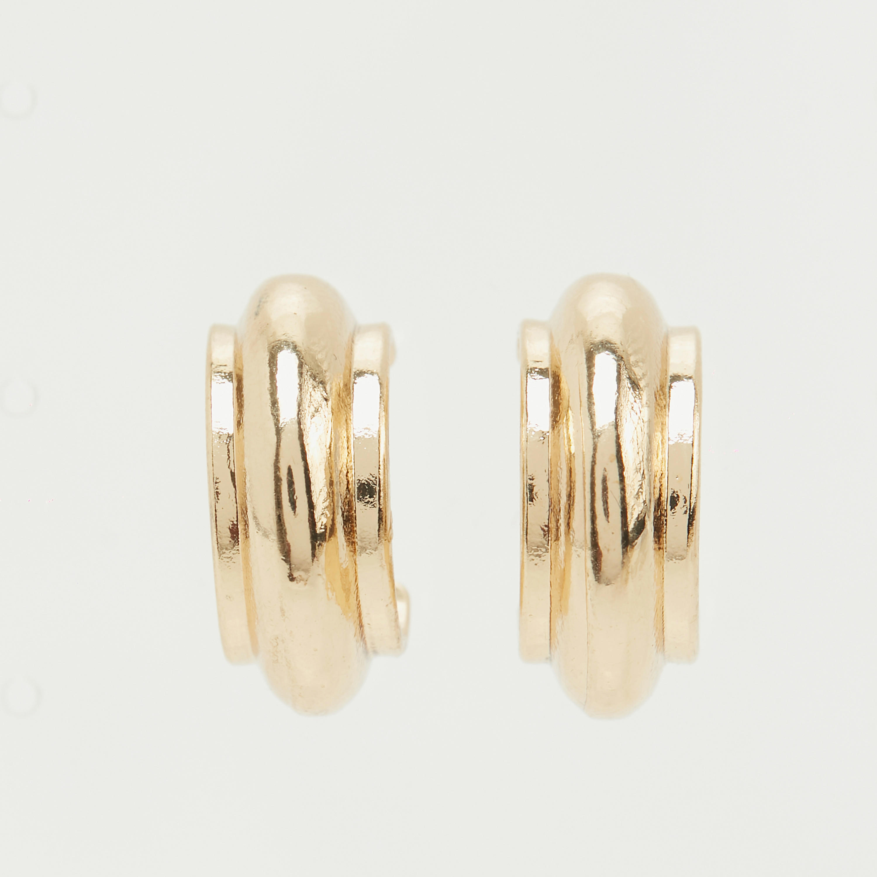 Metallic Stud Earrings with Pushback Closure-women-watchesandjewellery-jewellery-earrings-image-3
