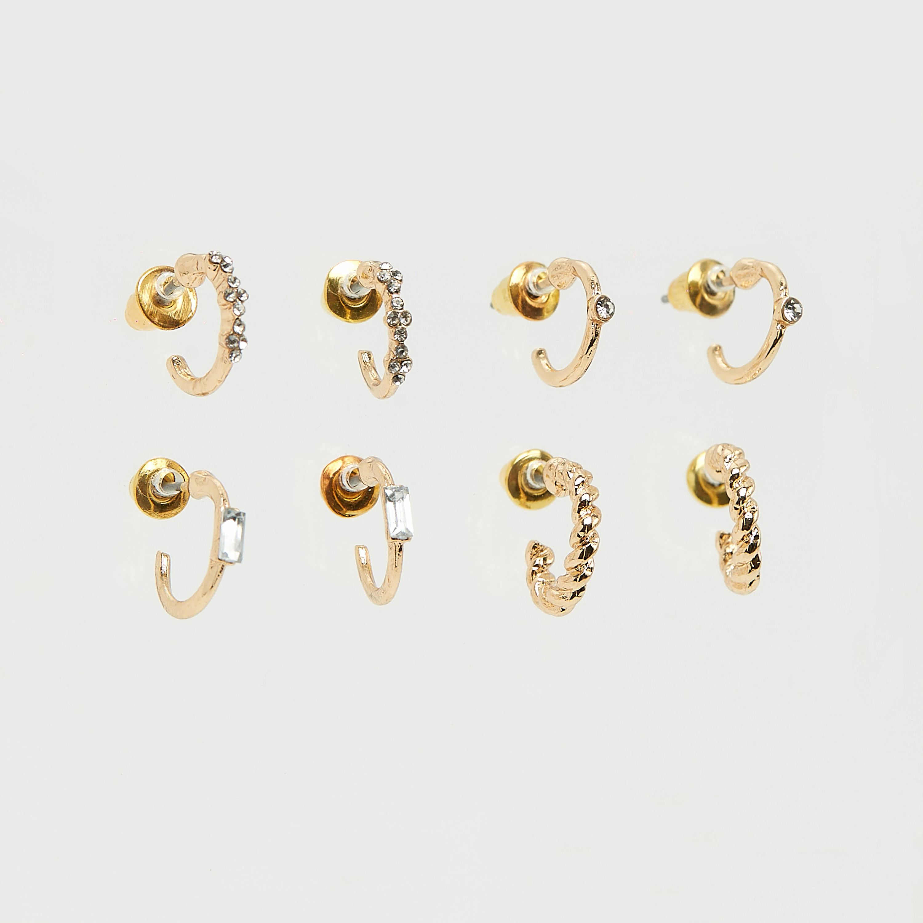 حلق مرصّع بتزيينات ومكبس إغلاق خلفي - طقم من 4 زوجا-women-watchesandjewellery-jewellery-earrings-image-1