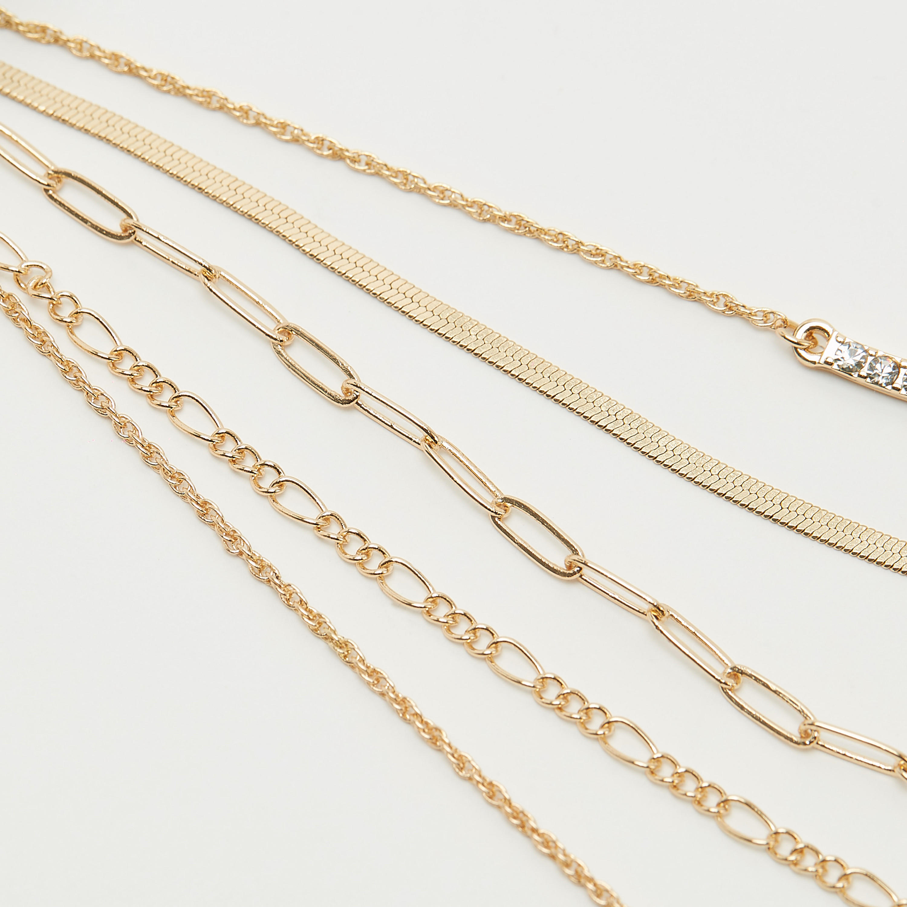 قلادة سلسلة متعدّدة الطبقات مزيّنة بمشبك إغلاق-women-watchesandjewellery-jewellery-necklacesandpendants-image-3