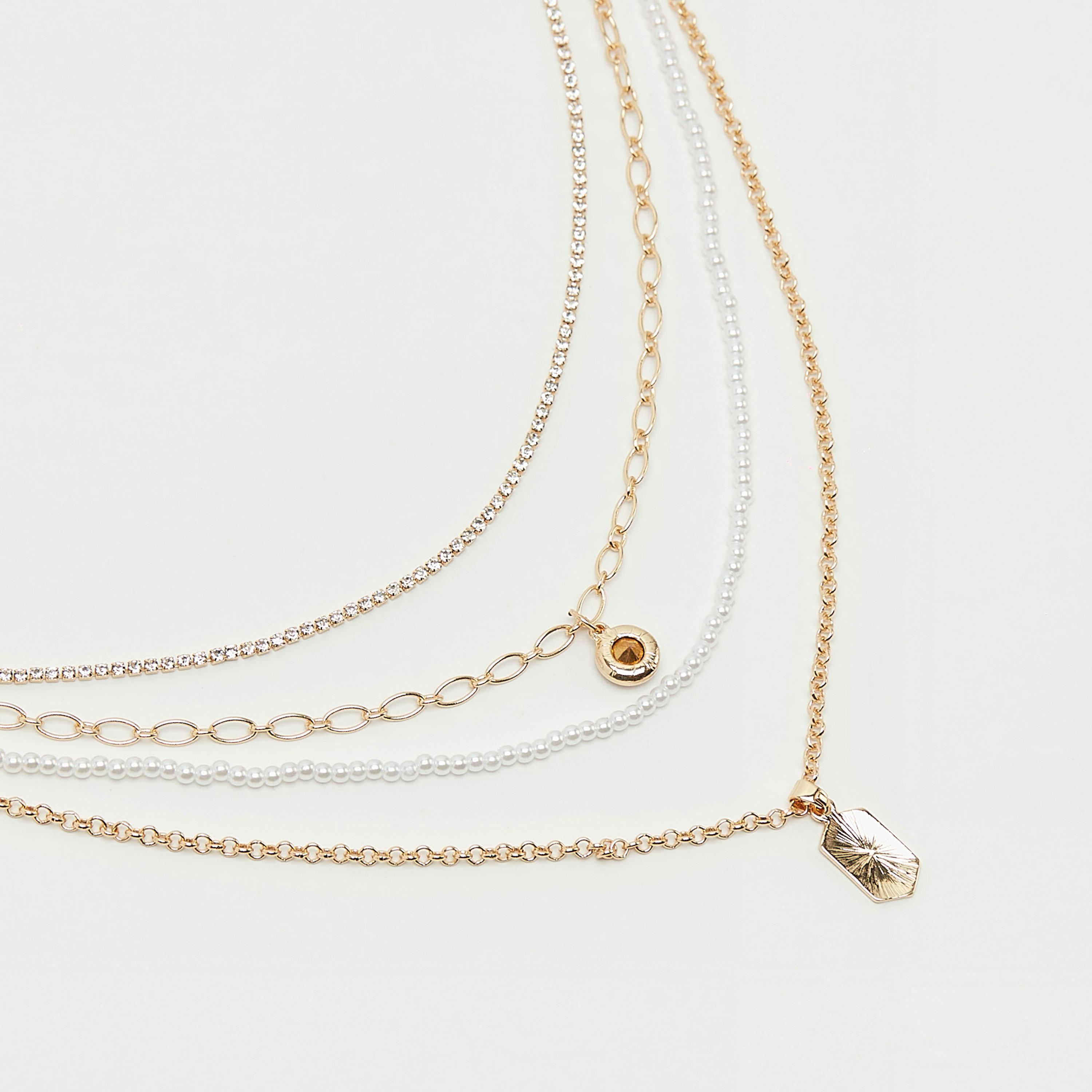 قلادة سلسلة متعدّدة الطبقات مزيّنة بمشبك إغلاق-women-watchesandjewellery-jewellery-necklacesandpendants-image-1