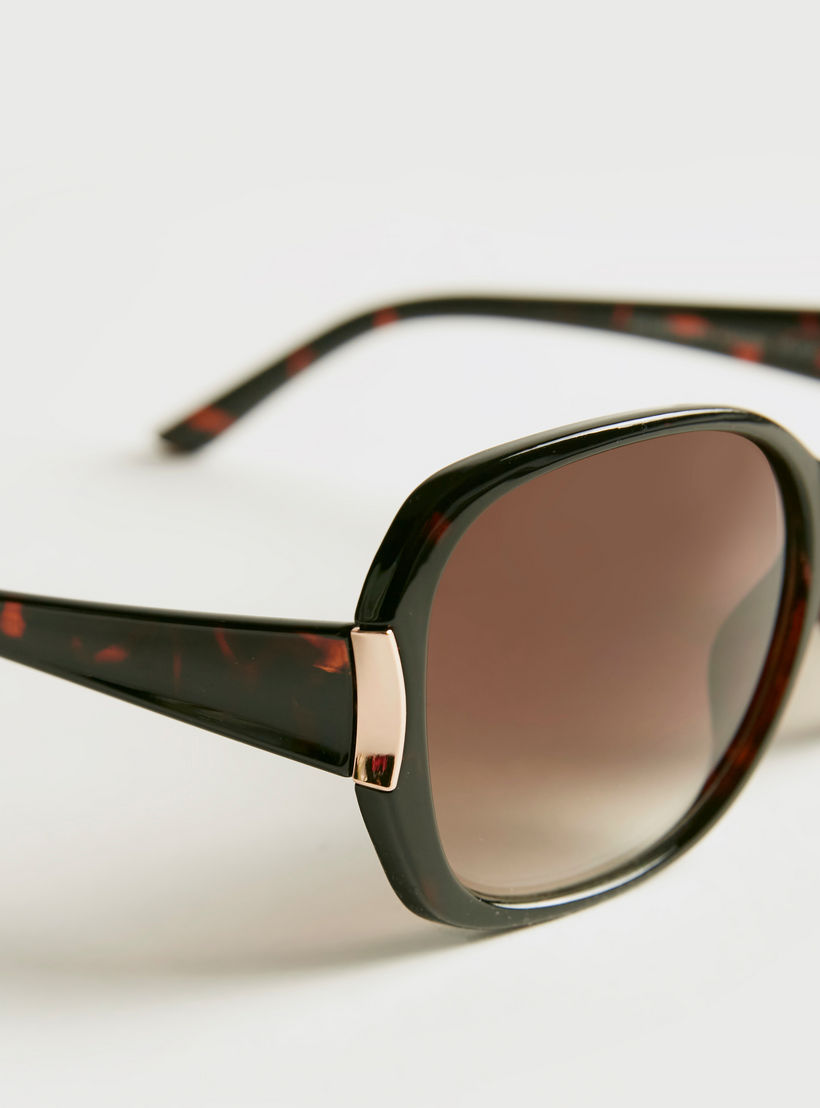 نظّارة شمسية بإطار كامل ووسادات للأنف-women-sunglasses-image-3