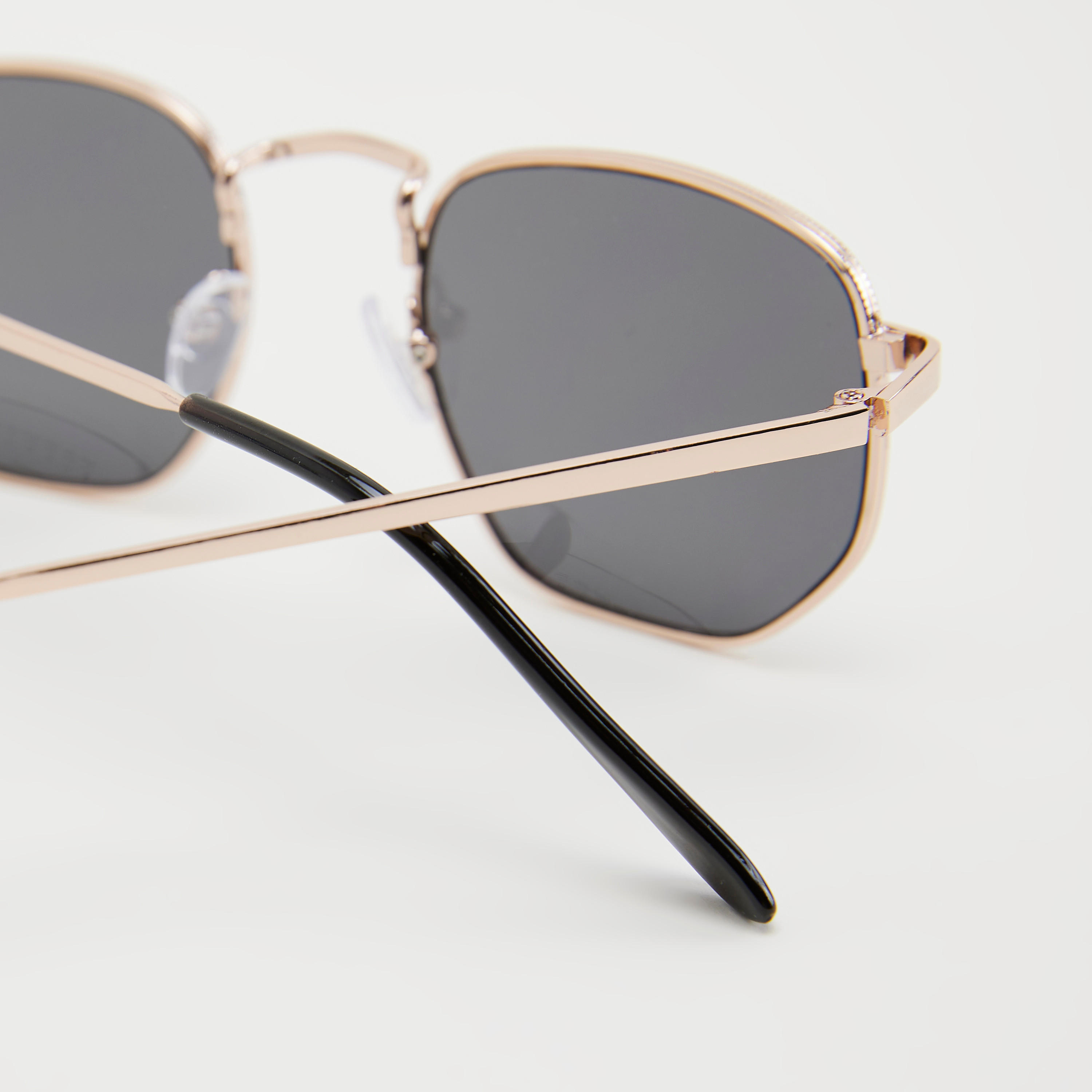 نظارة شمسية بإطار معدني-women-sunglasses-image-3