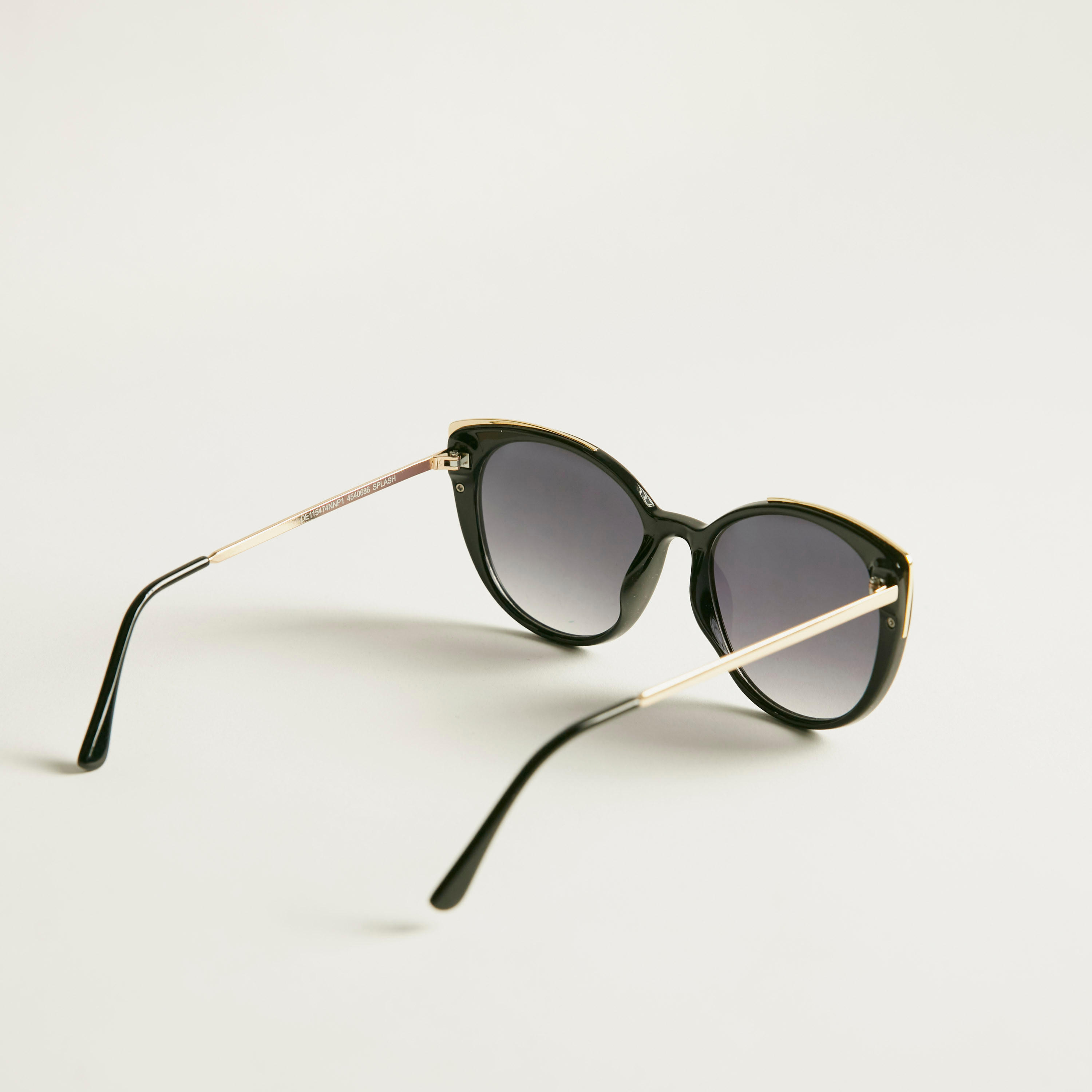 نظّارة شمسيّة عين القطة بإطار كامل وتقليم ميتاليك-women-sunglasses-image-5