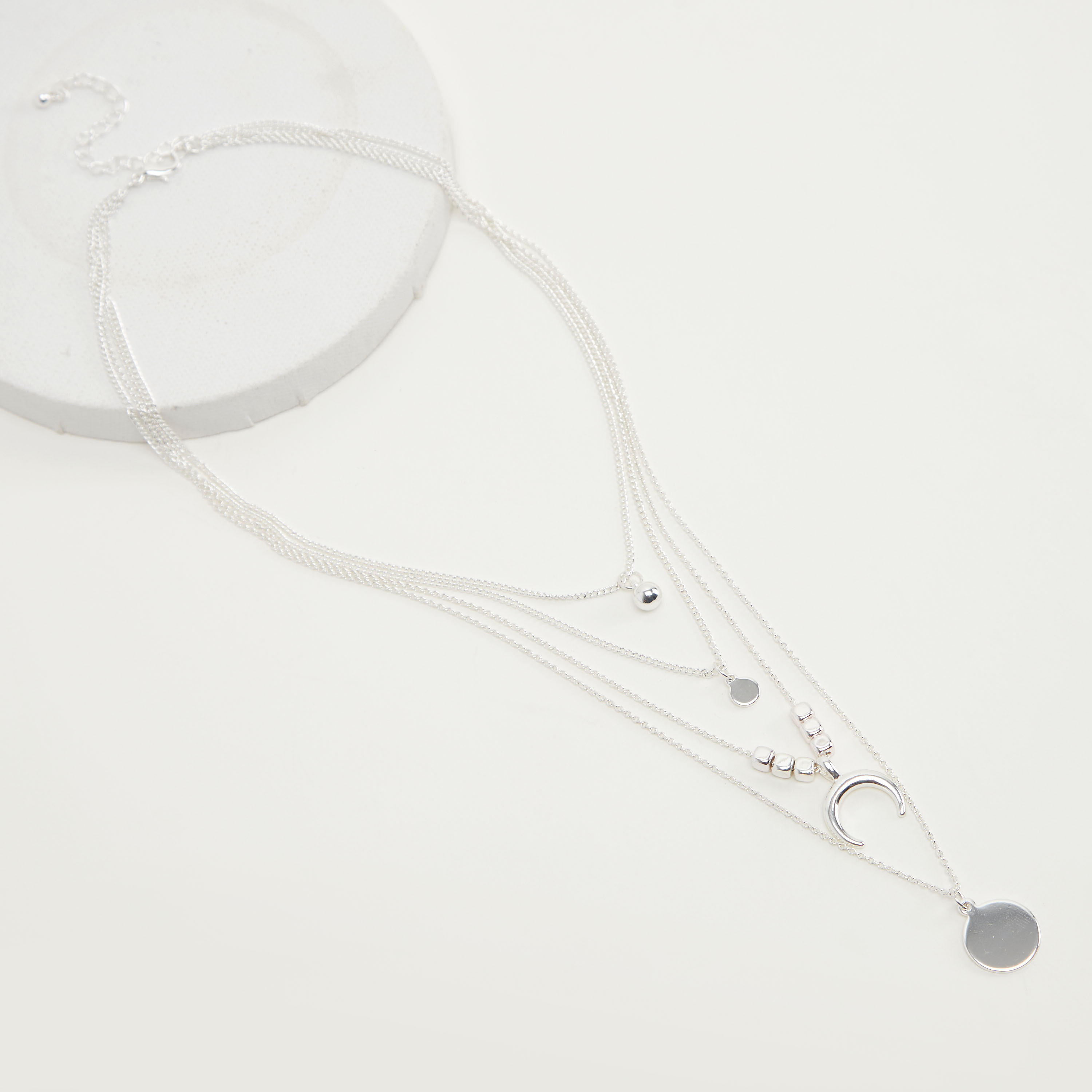 قلادة تشوكر بسلسلة بطبقات ومشبك إغلاق-women-watchesandjewellery-jewellery-necklacesandpendants-image-4