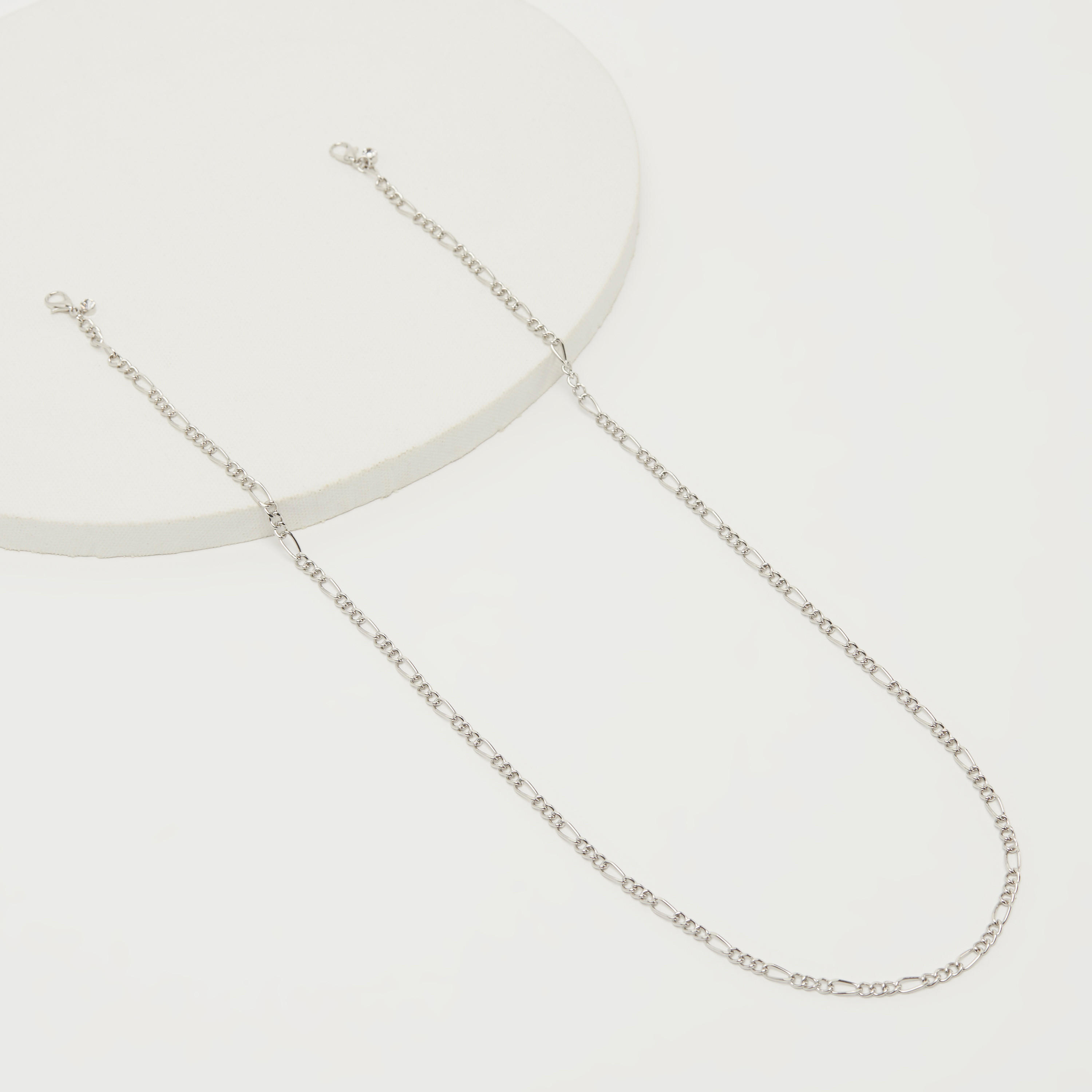 سلسلة ميتاليك لقناع الوجه بدلّايات-women-clothingaccessories-novelties-image-2