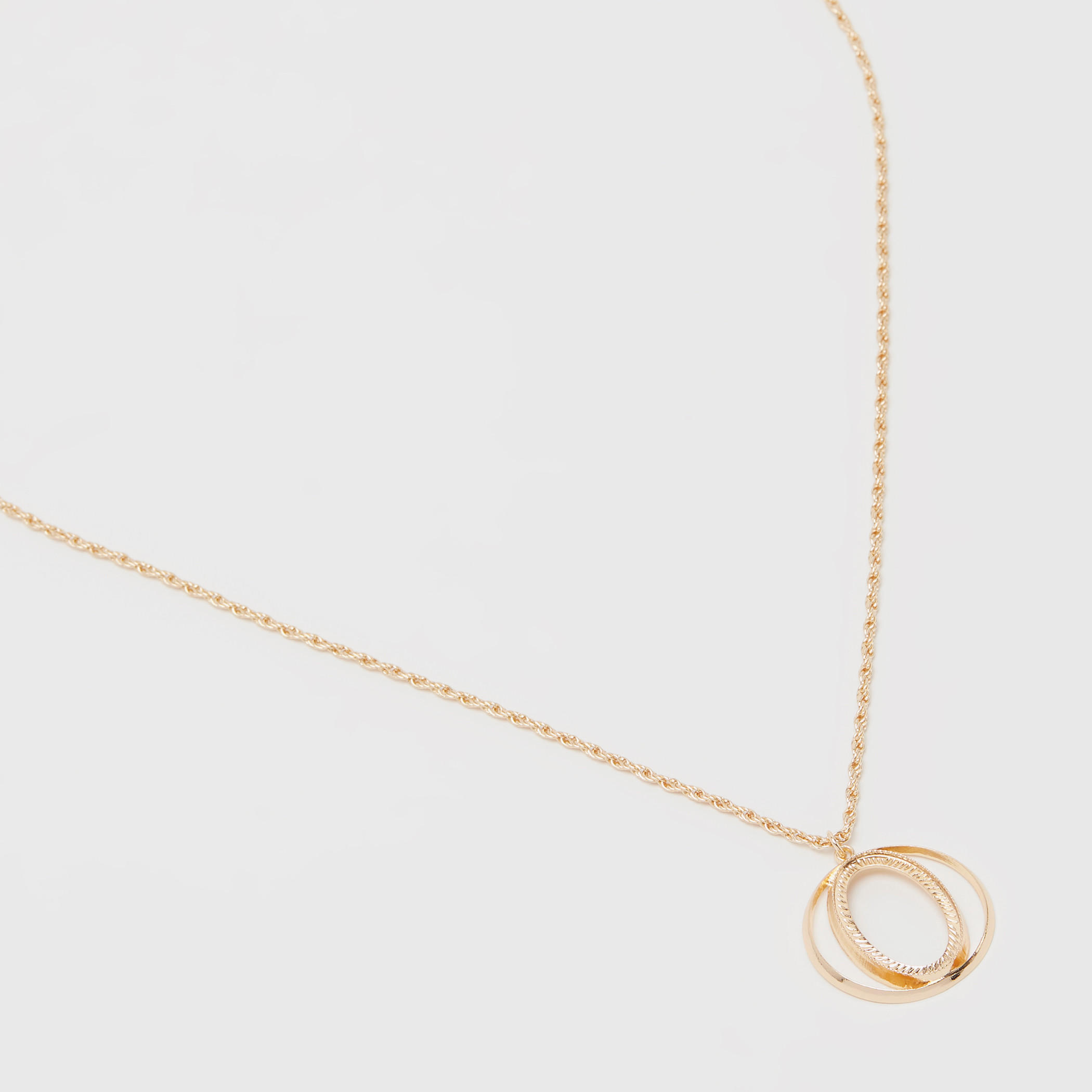 عقد ميتاليك بدلاية مستديرة-women-watchesandjewellery-jewellery-necklacesandpendants-image-1