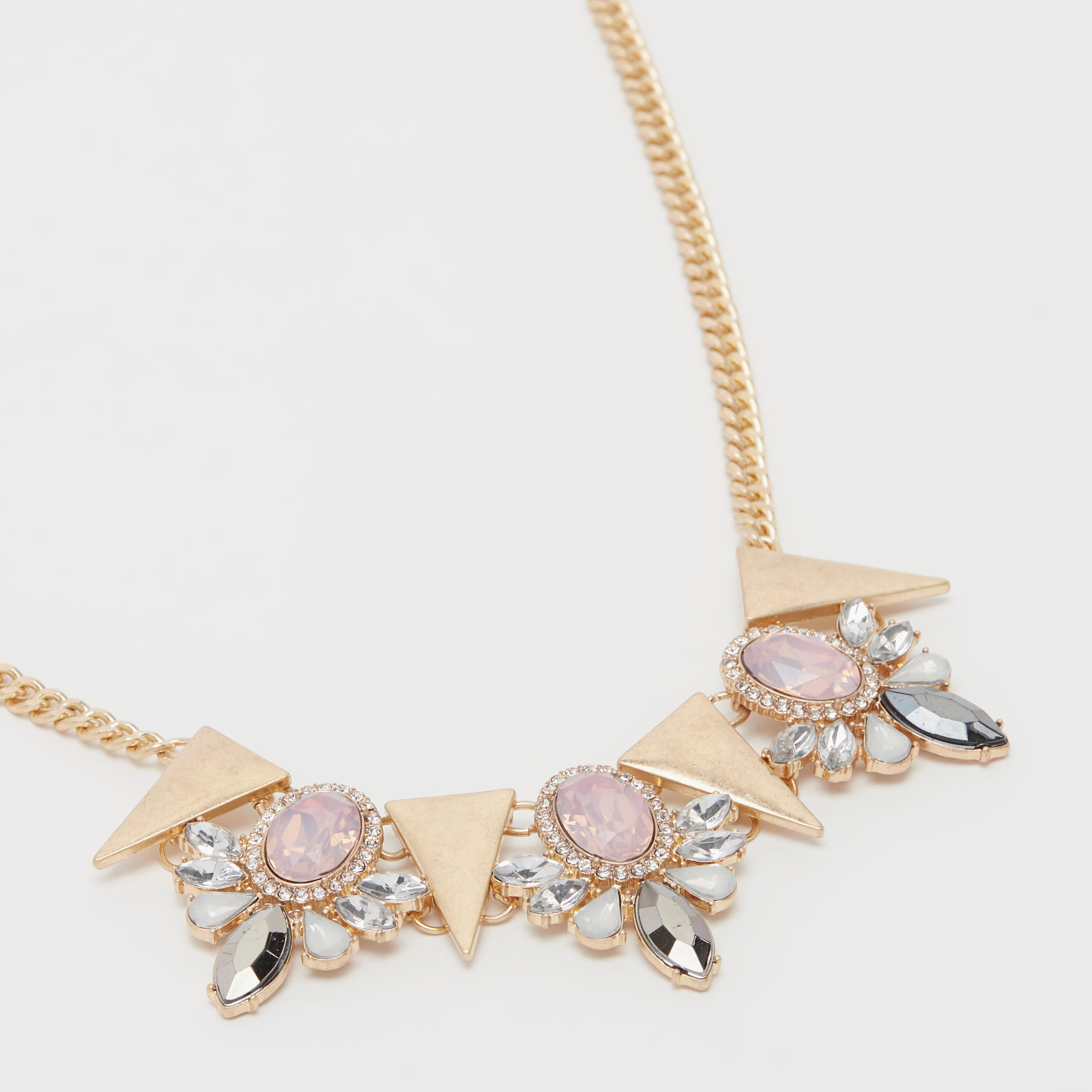 عقد مزيّن بمشبك إغلاق-women-watchesandjewellery-jewellery-necklacesandpendants-image-3