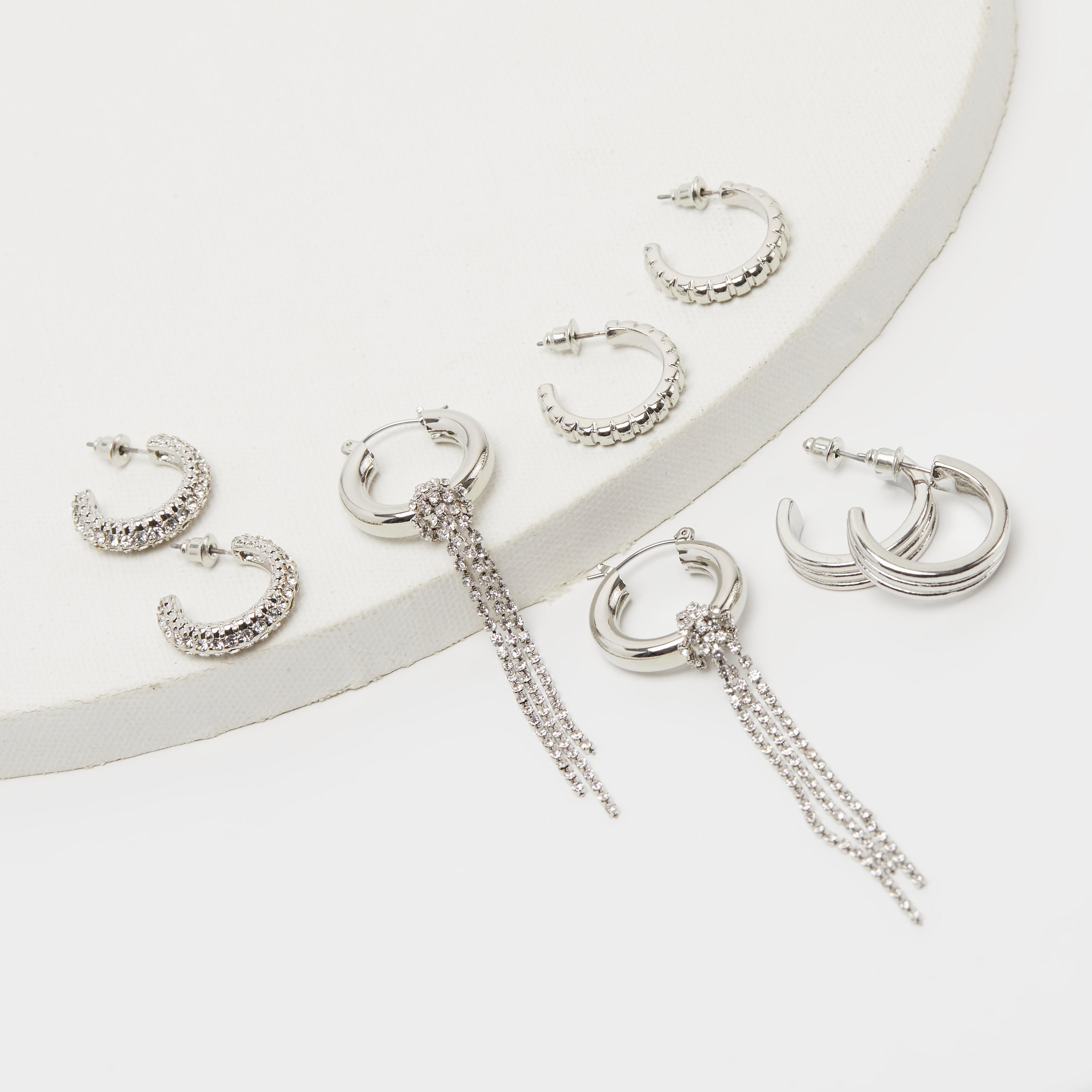 حلقان مزيّنة - طقم من 4-women-watchesandjewellery-jewellery-earrings-image-3